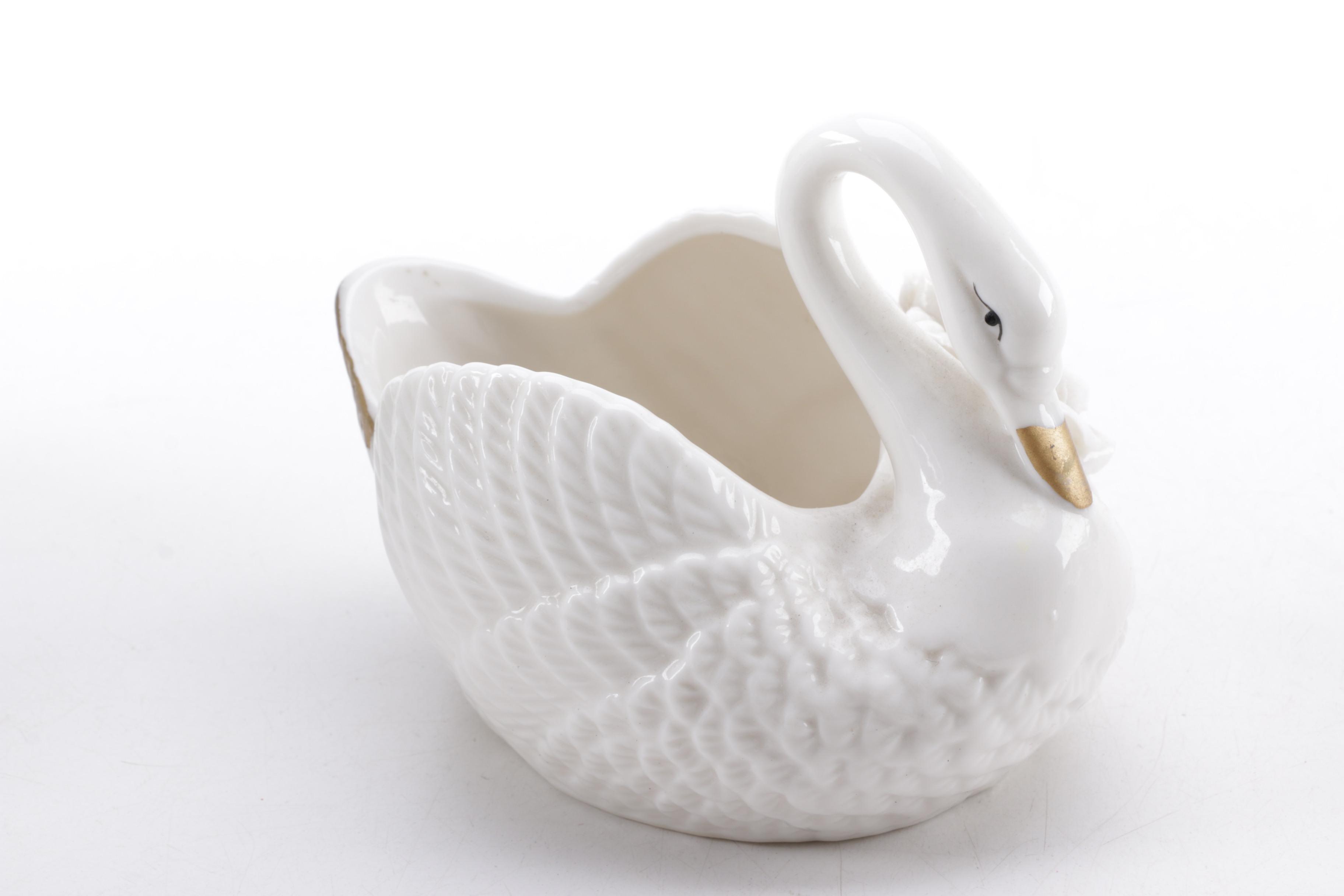 Kitchen and Bar Servers Including Bodum and Libbey