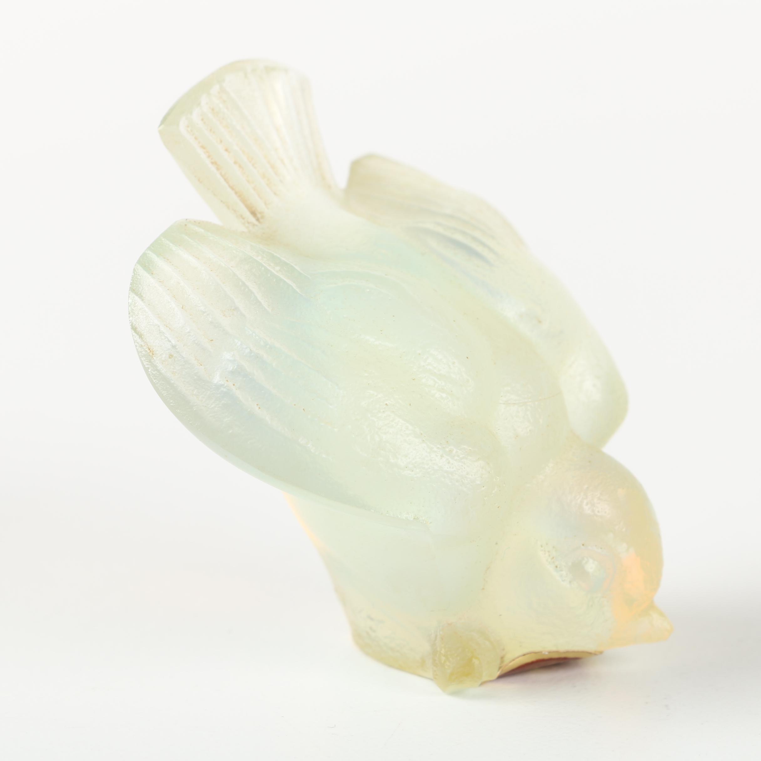 Vintage Sabino Opalescent Glass Bird