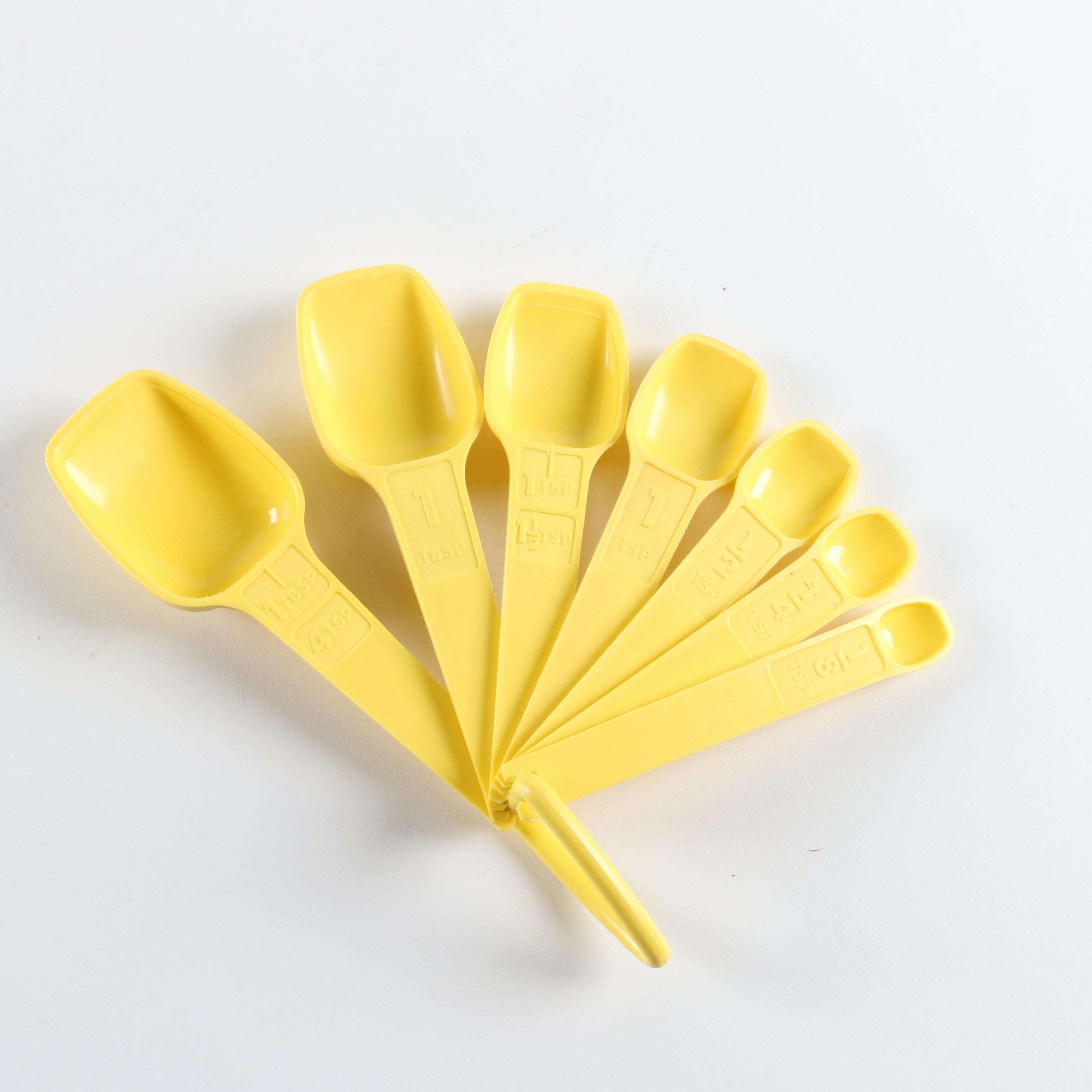 Pampered Chef Serveware