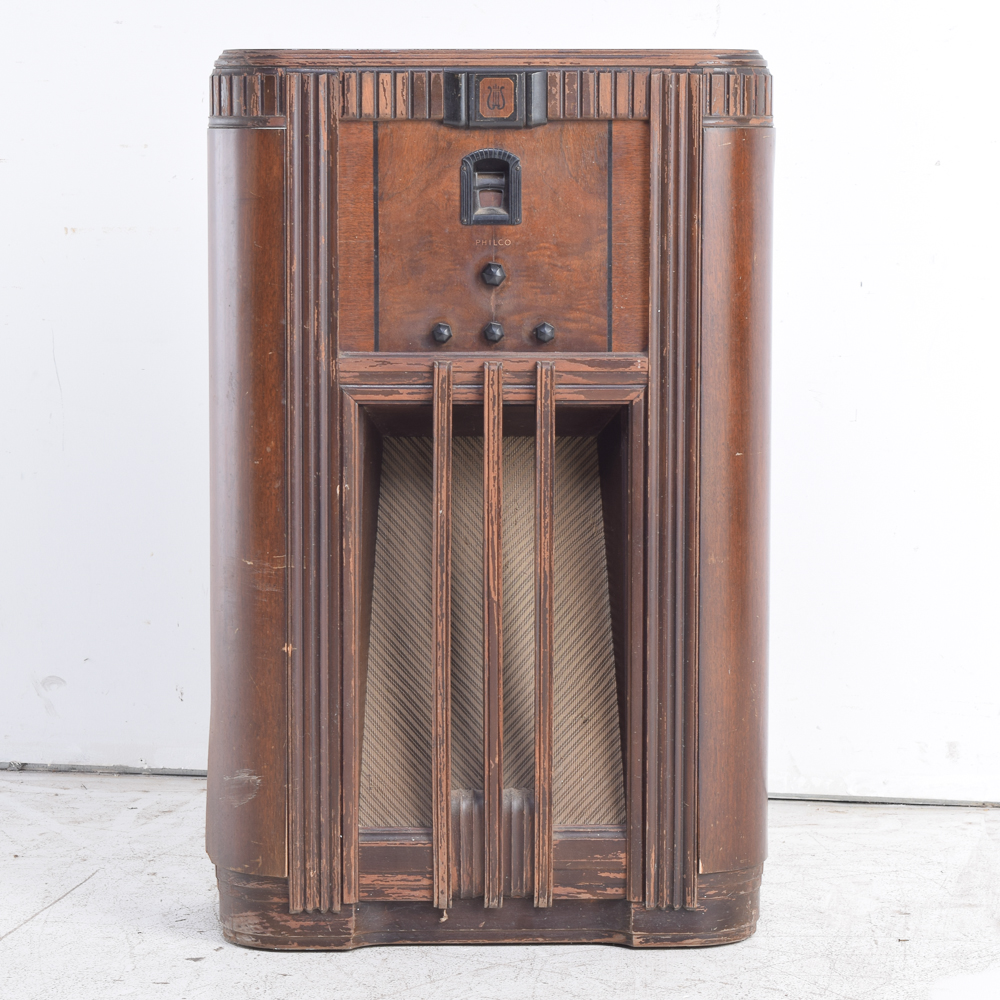 Vintage Art Deco Chairside Tube Radio by Philco