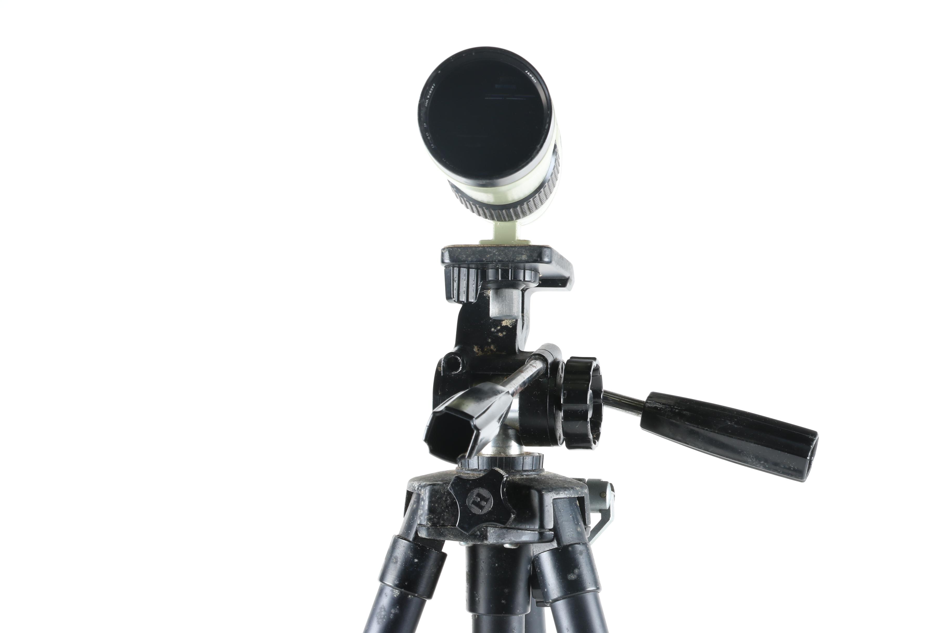 Nikon Fieldscope with Celestron Tripod