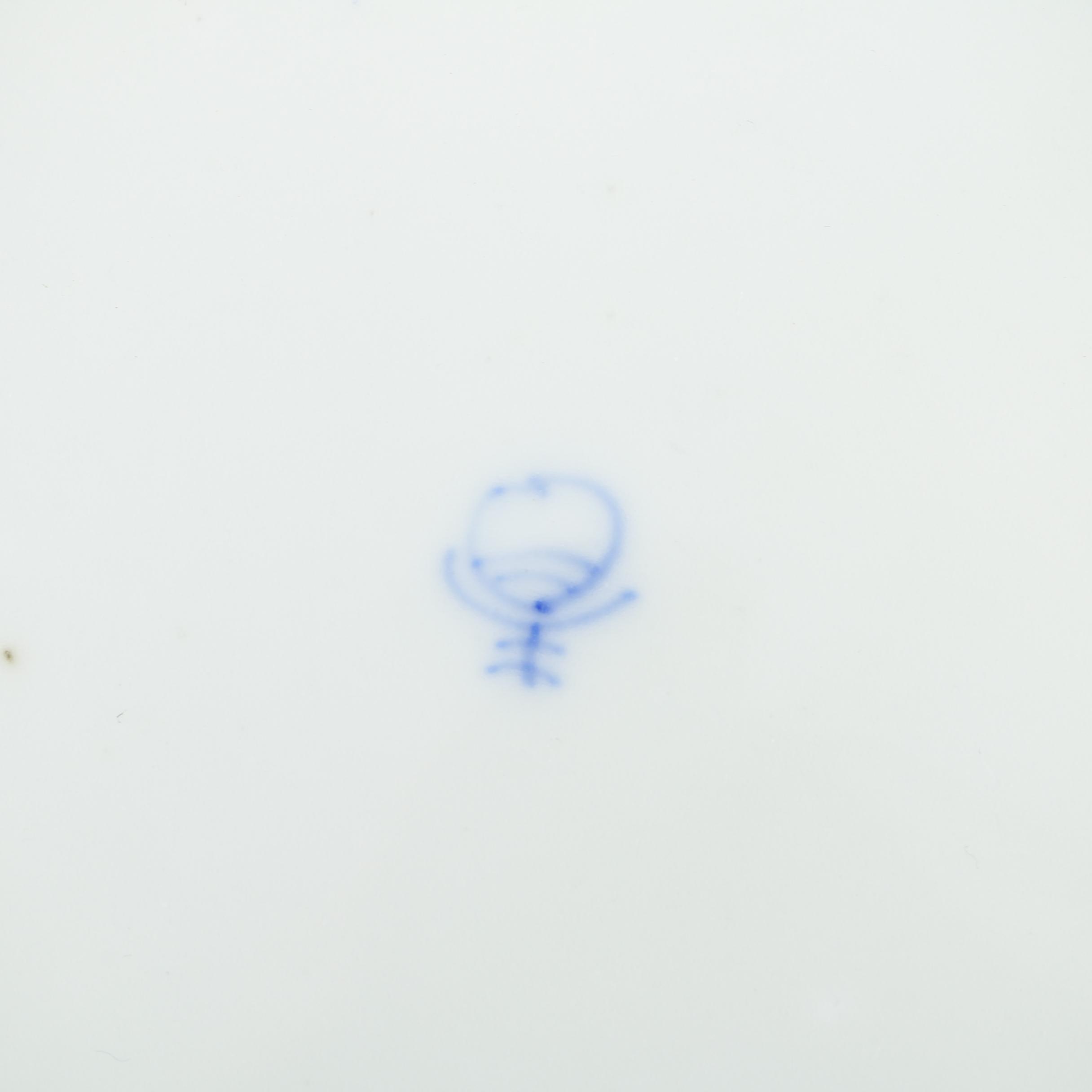 Chinese Porcelain Bowls and Egg Cup