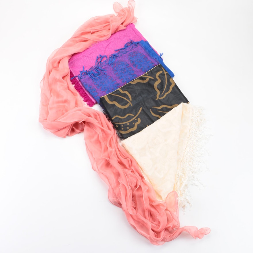 Women's Scarves