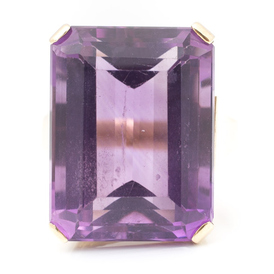 9K Yellow Gold  19.30 Carat Amethyst Ring