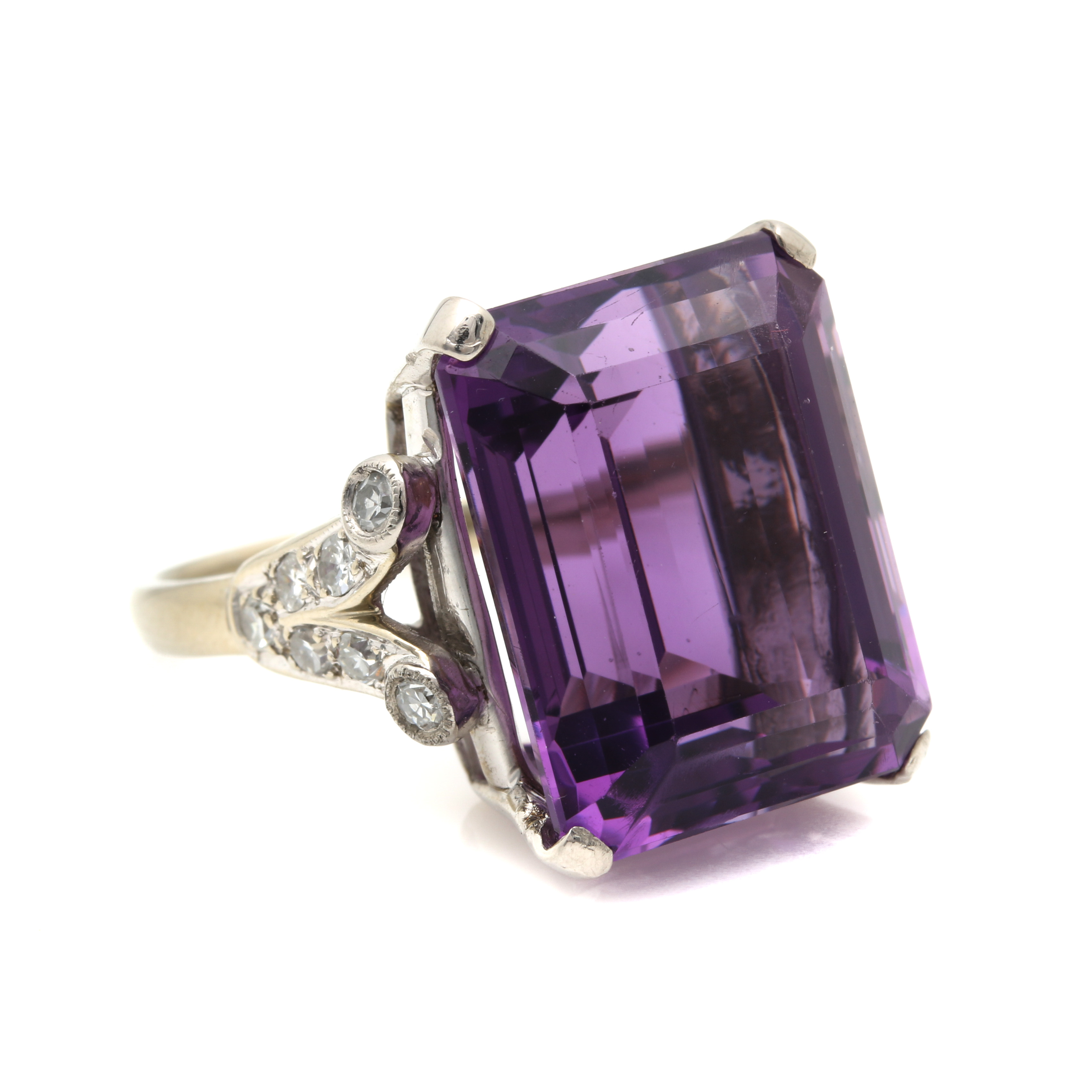 14K White Gold Amethyst and Diamond Ring
