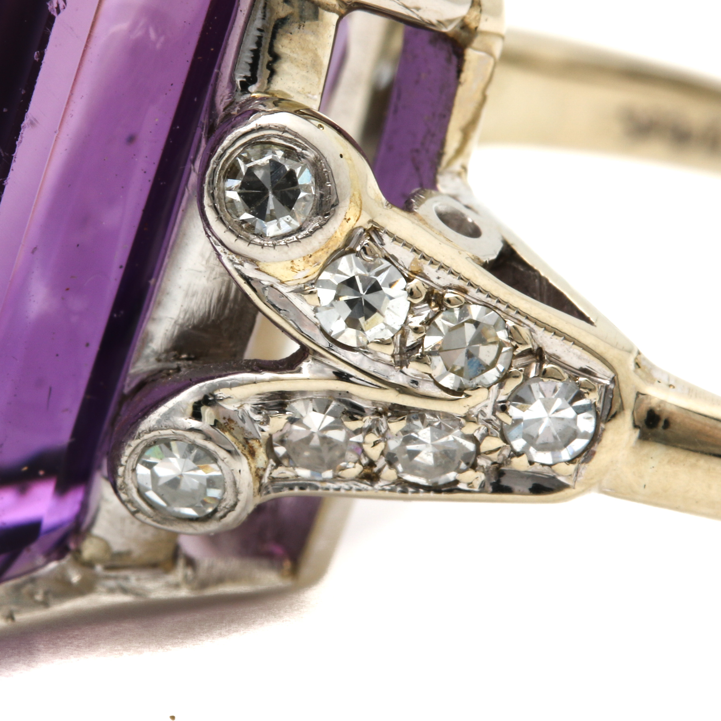 14K White Gold Amethyst and Diamond Ring
