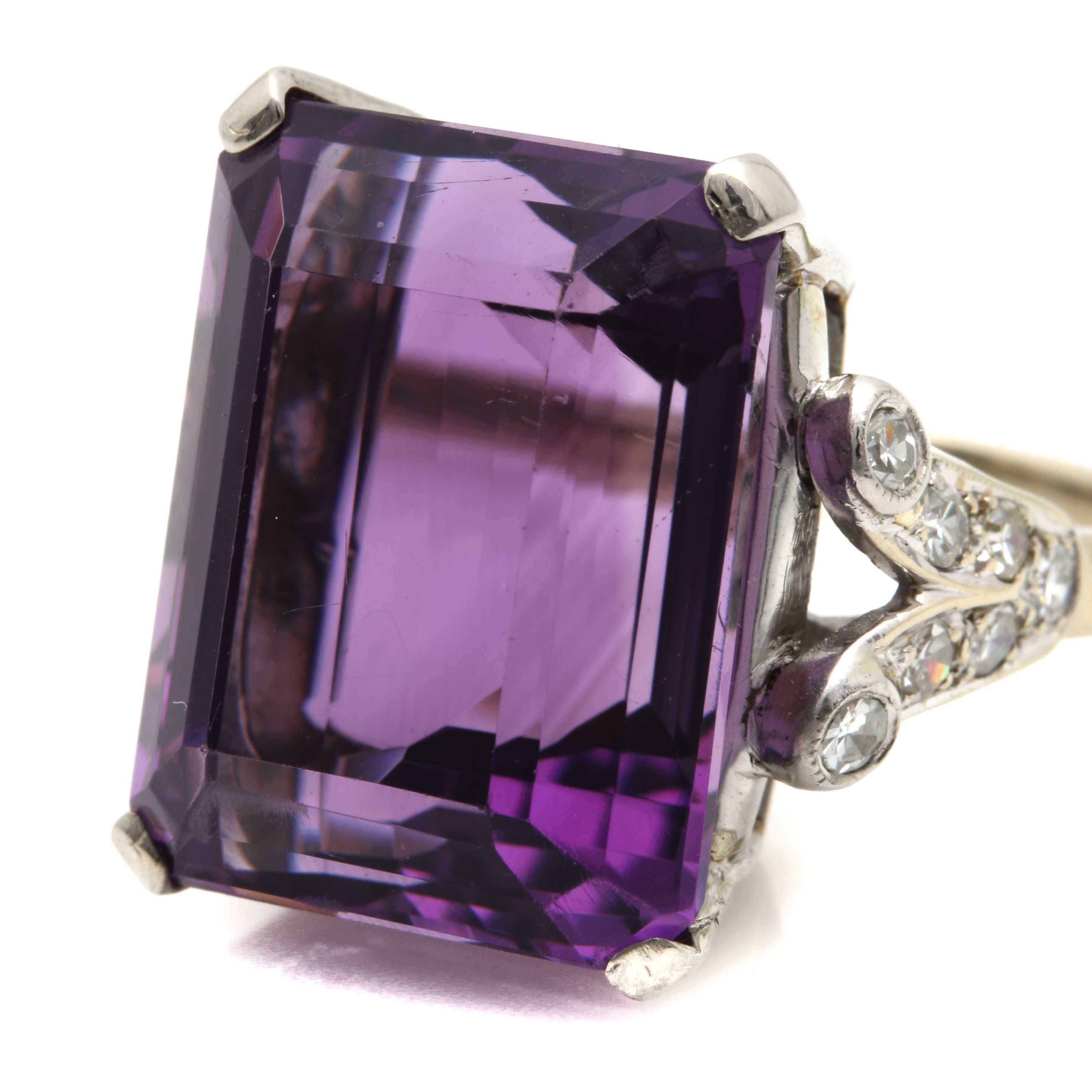 14K White Gold Amethyst and Diamond Ring