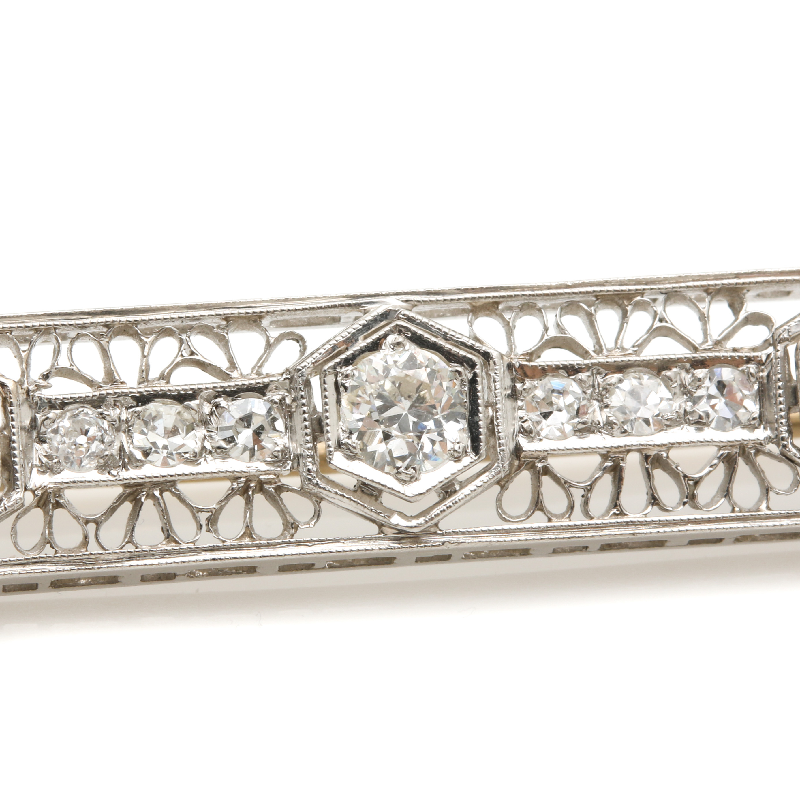 Edwardian Platinum 1.02 CTW Diamond Brooch