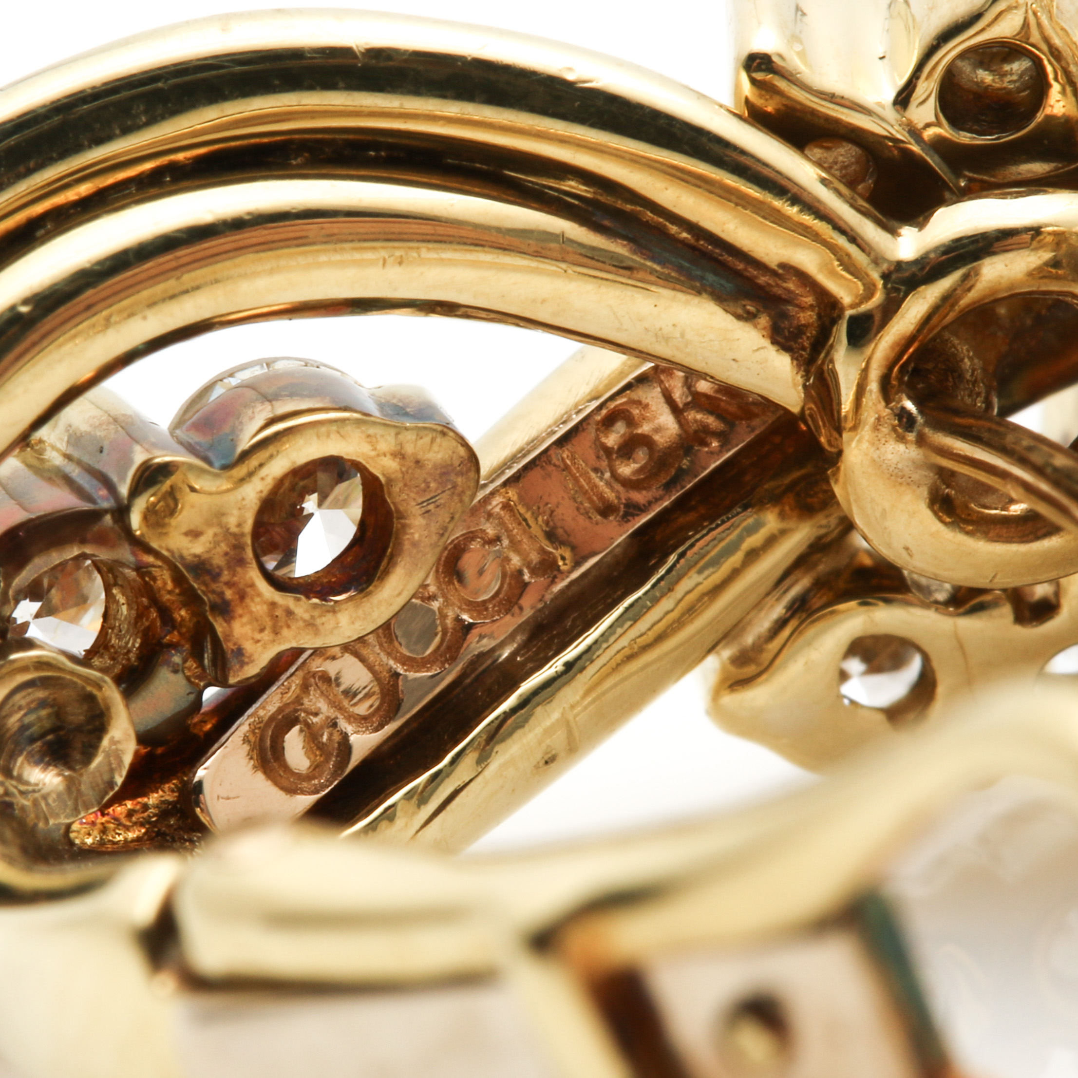 Gucci 18K Yellow Gold 1.08 CTW Diamond Earrings