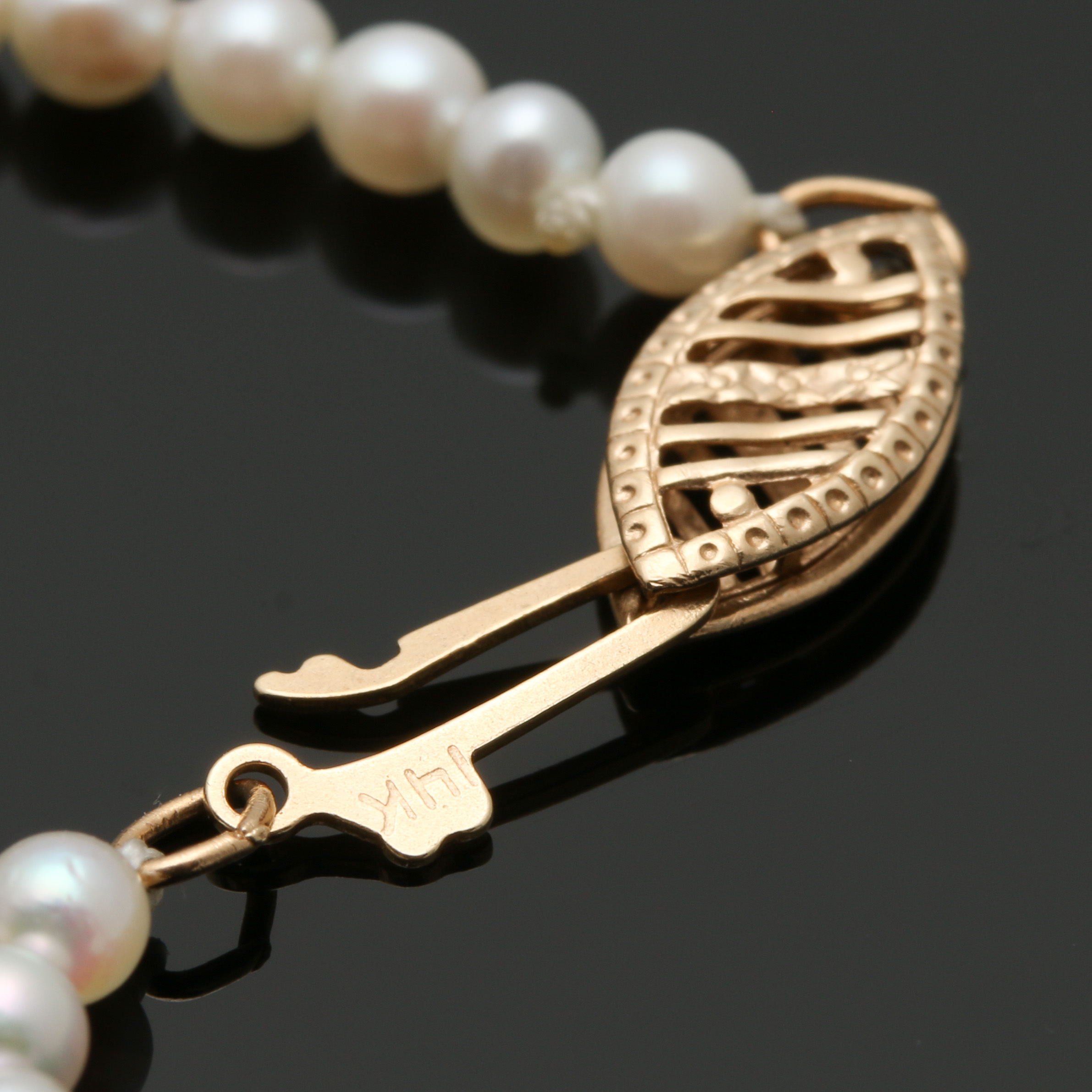 14K Yellow Gold Cultured Pearl and Amethyst Briolette Necklace