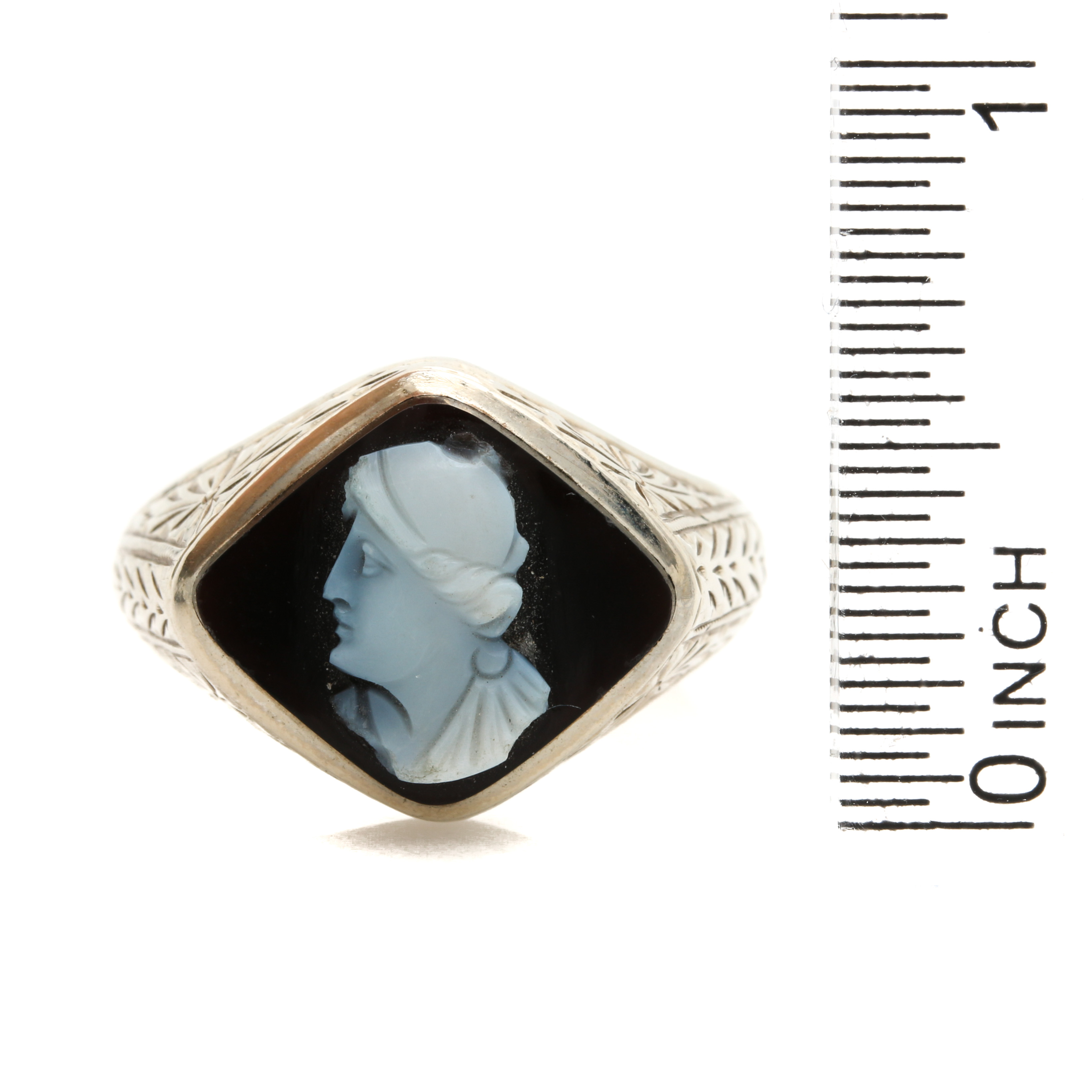 14K White Gold Onyx Cameo Ring