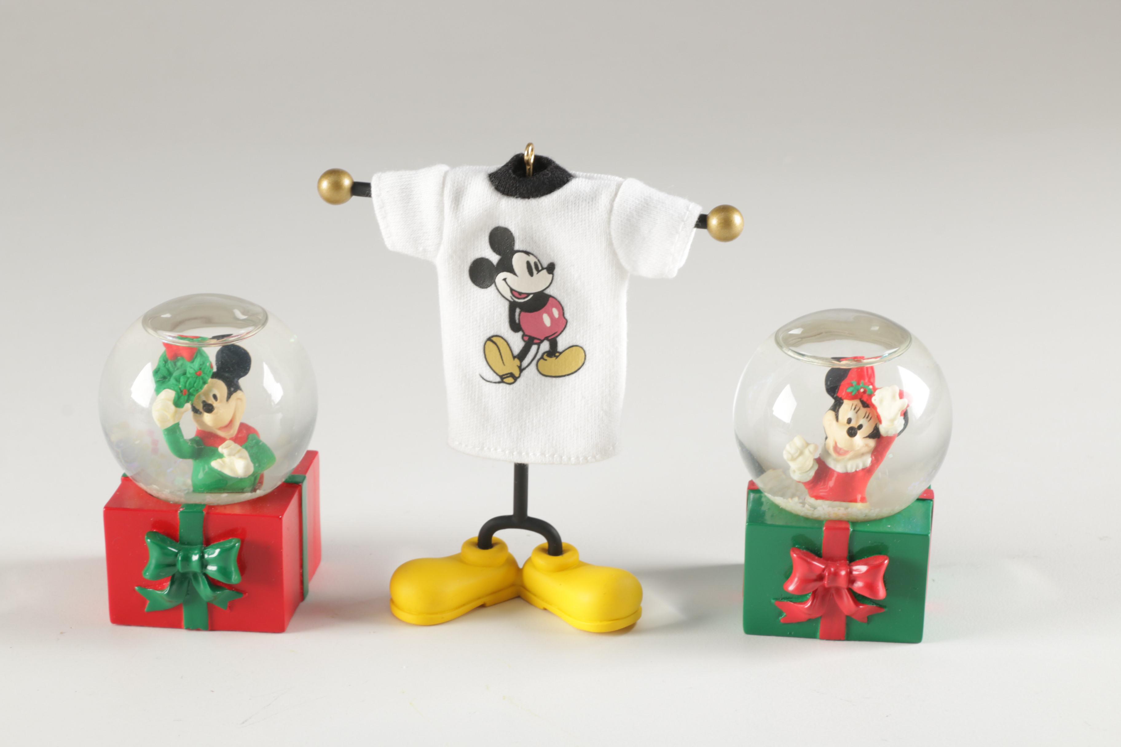 Disney Christmas Decor