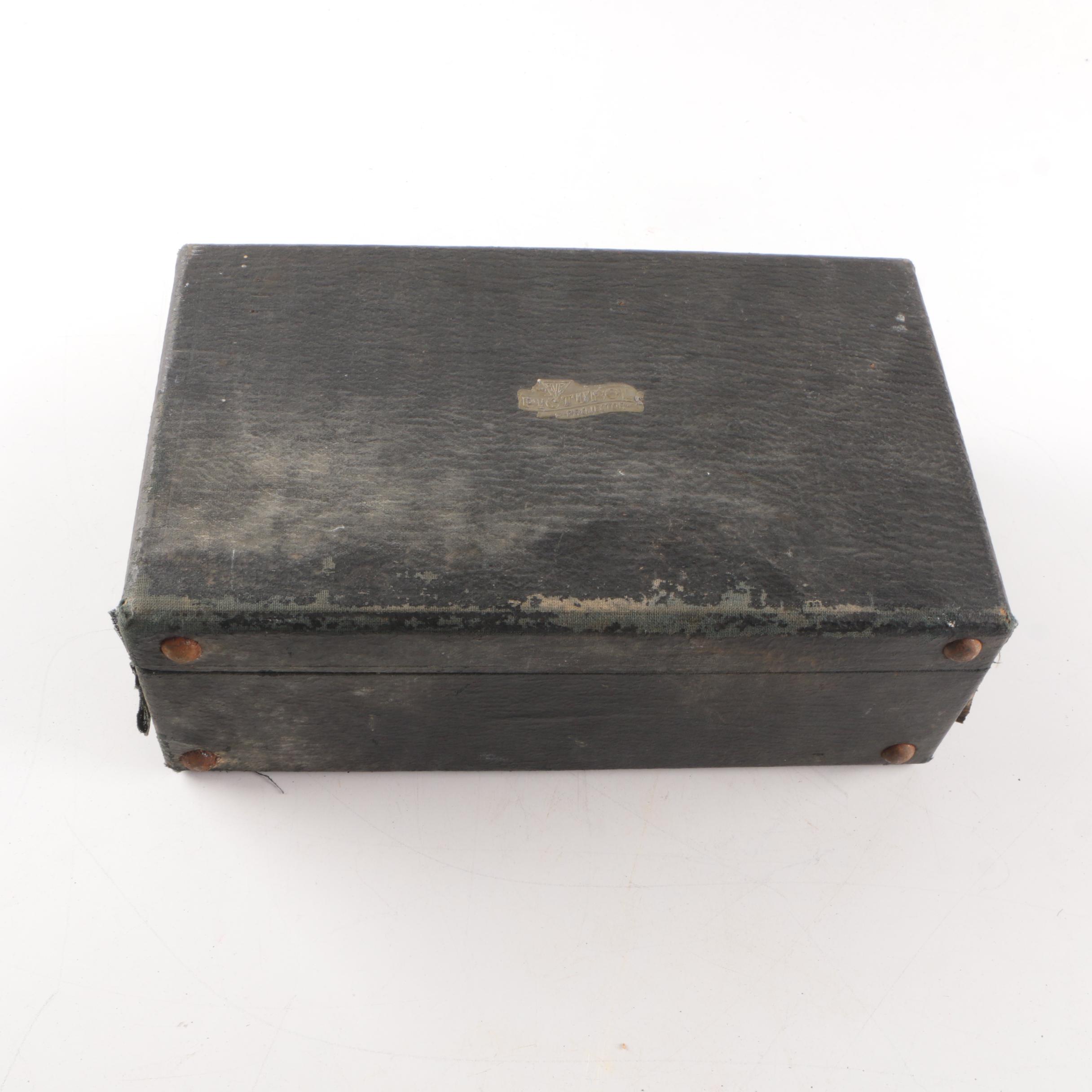 Vintage SVE Model DK Miniature Slide Projector