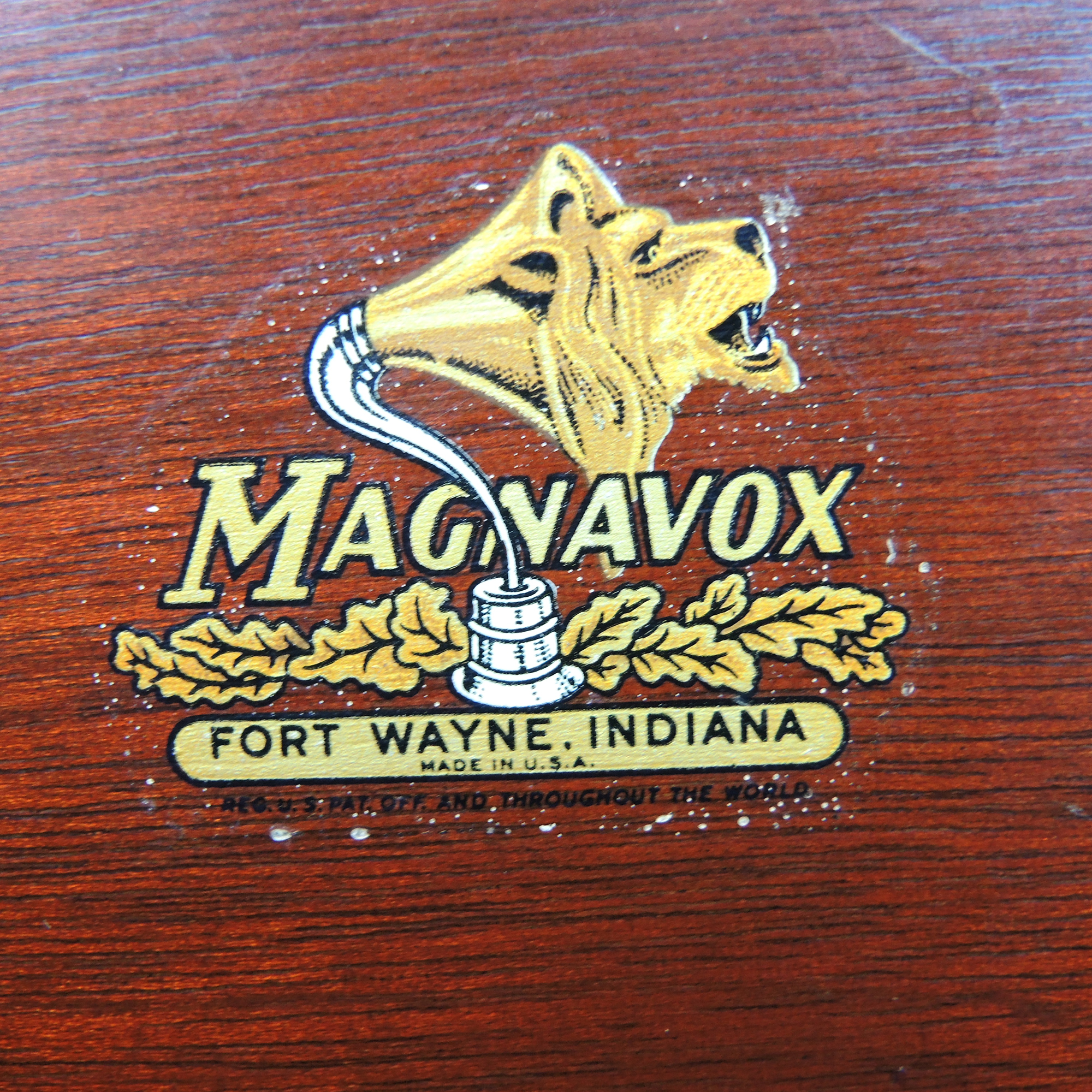 Magnavox "Berkeley" Model 134 Series Radio Phonograph