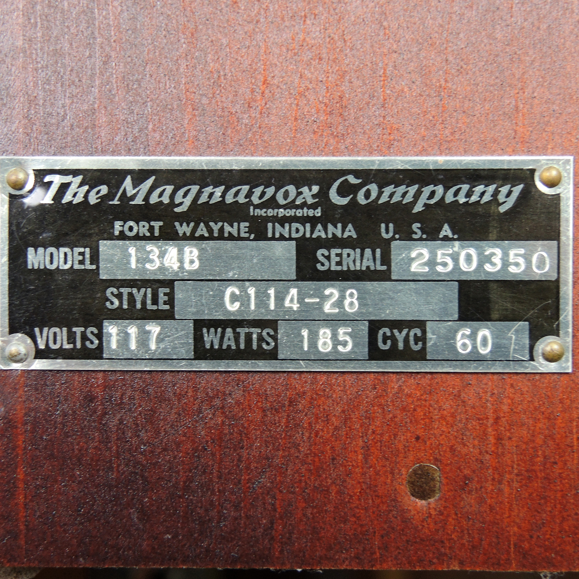 Magnavox "Berkeley" Model 134 Series Radio Phonograph