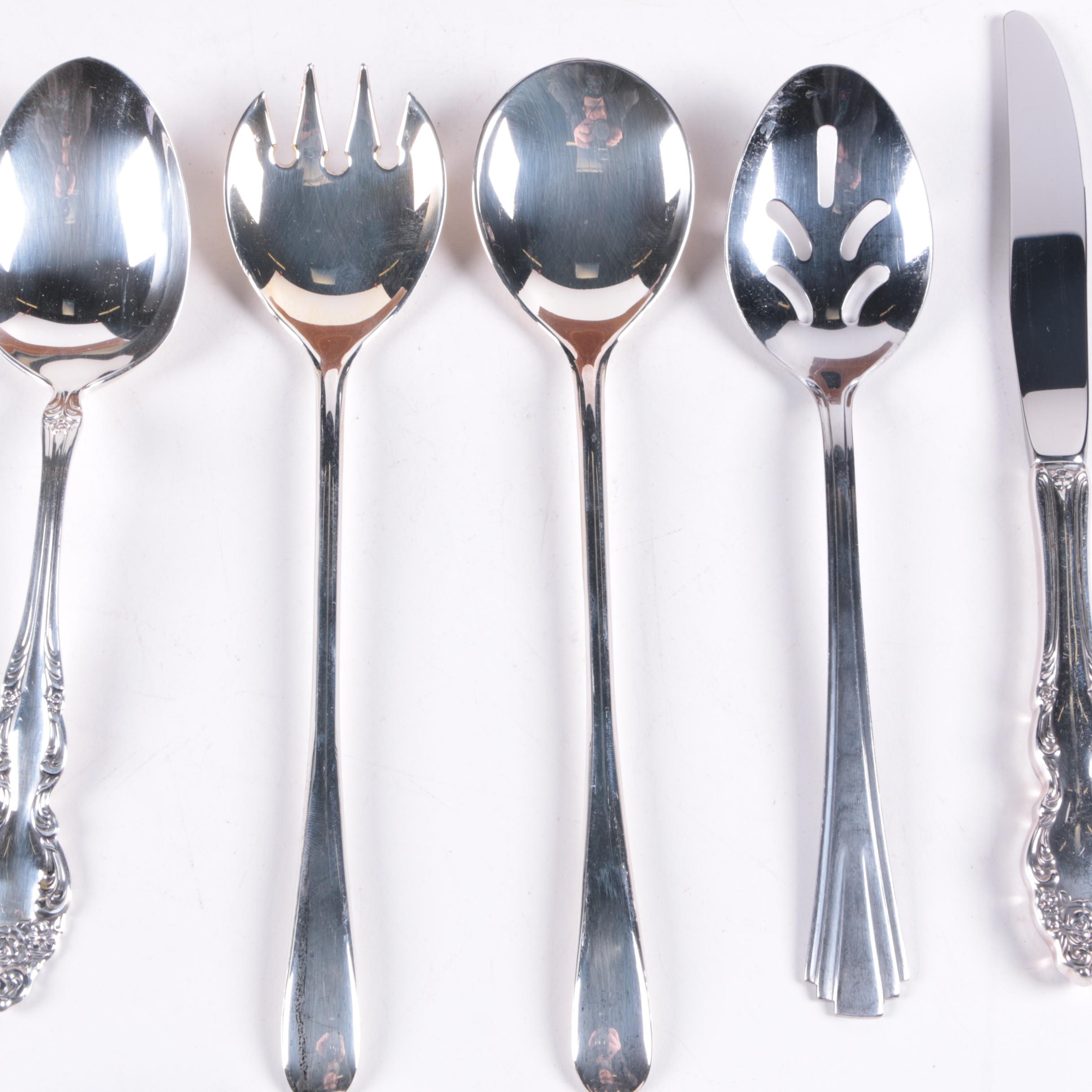 1881 Rogers by Oneida "Baroque Rose" Silver Plate Flatware with Chest