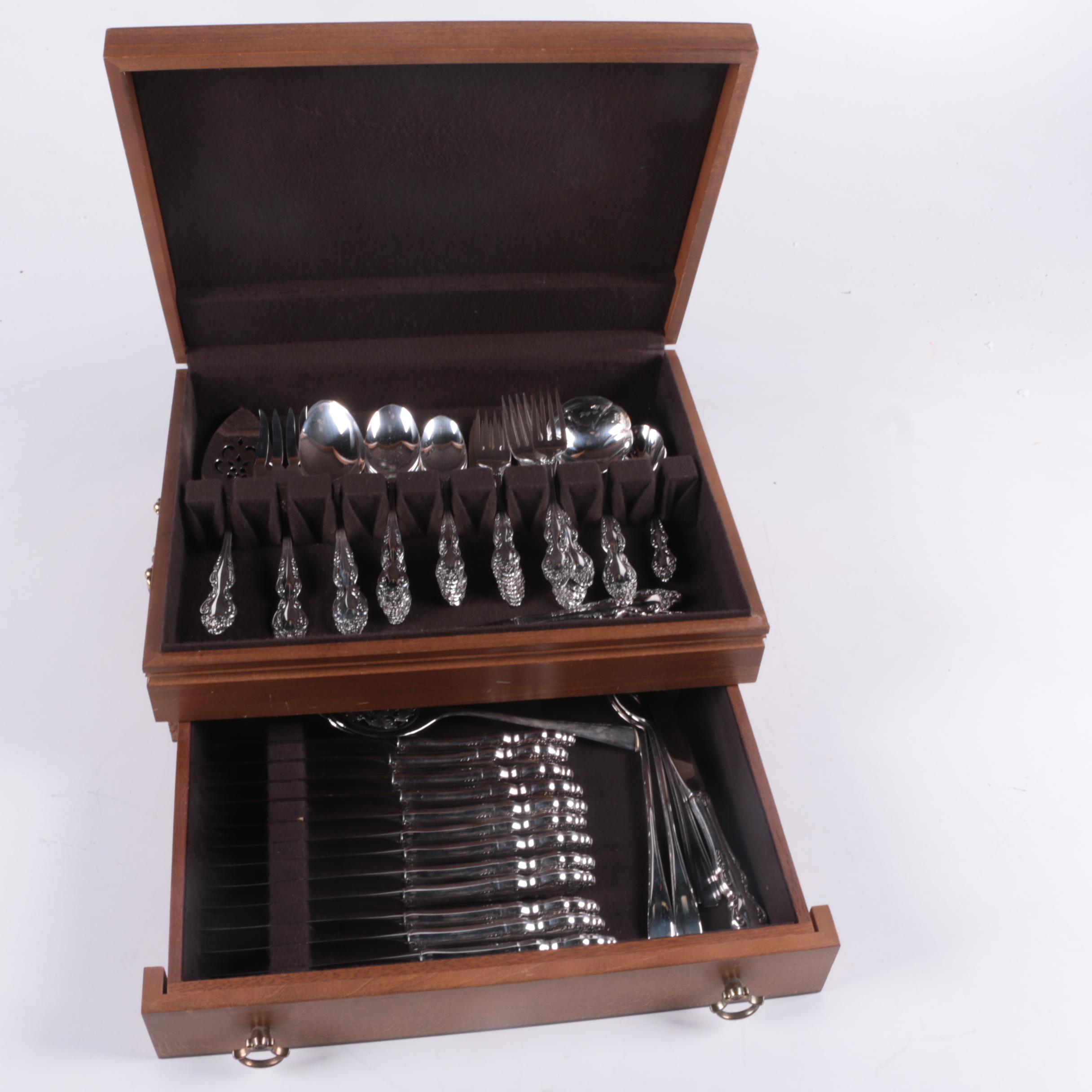 1881 Rogers by Oneida "Baroque Rose" Silver Plate Flatware with Chest