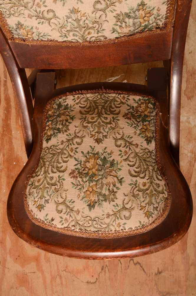 Victorian Style Folding Rocker