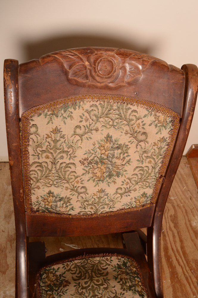 Victorian Style Folding Rocker