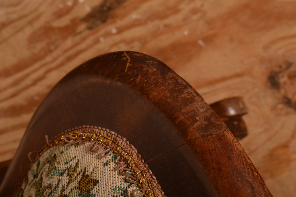 Victorian Style Folding Rocker