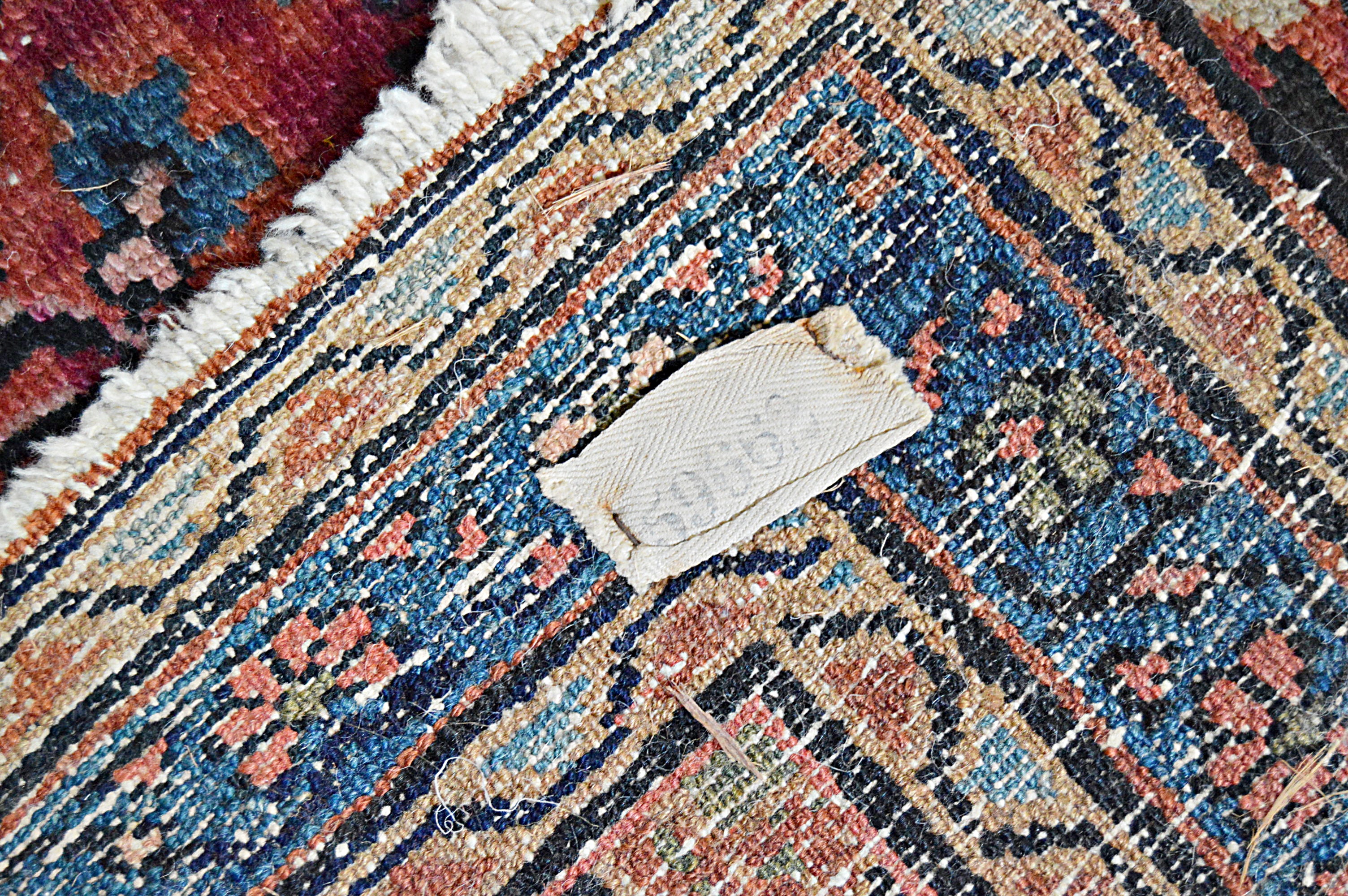 Antique Hand-Knotted Sarouk Wool Accent Rug