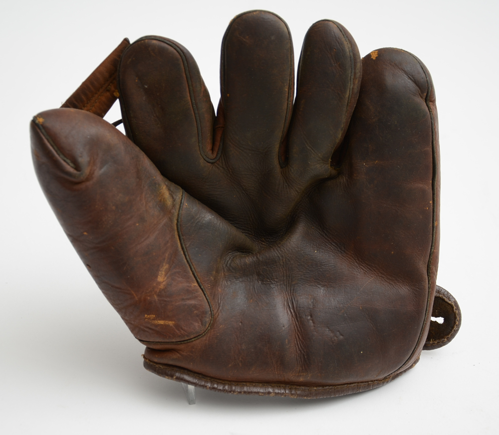 Four Vintage Leather Baseball Gloves EBTH