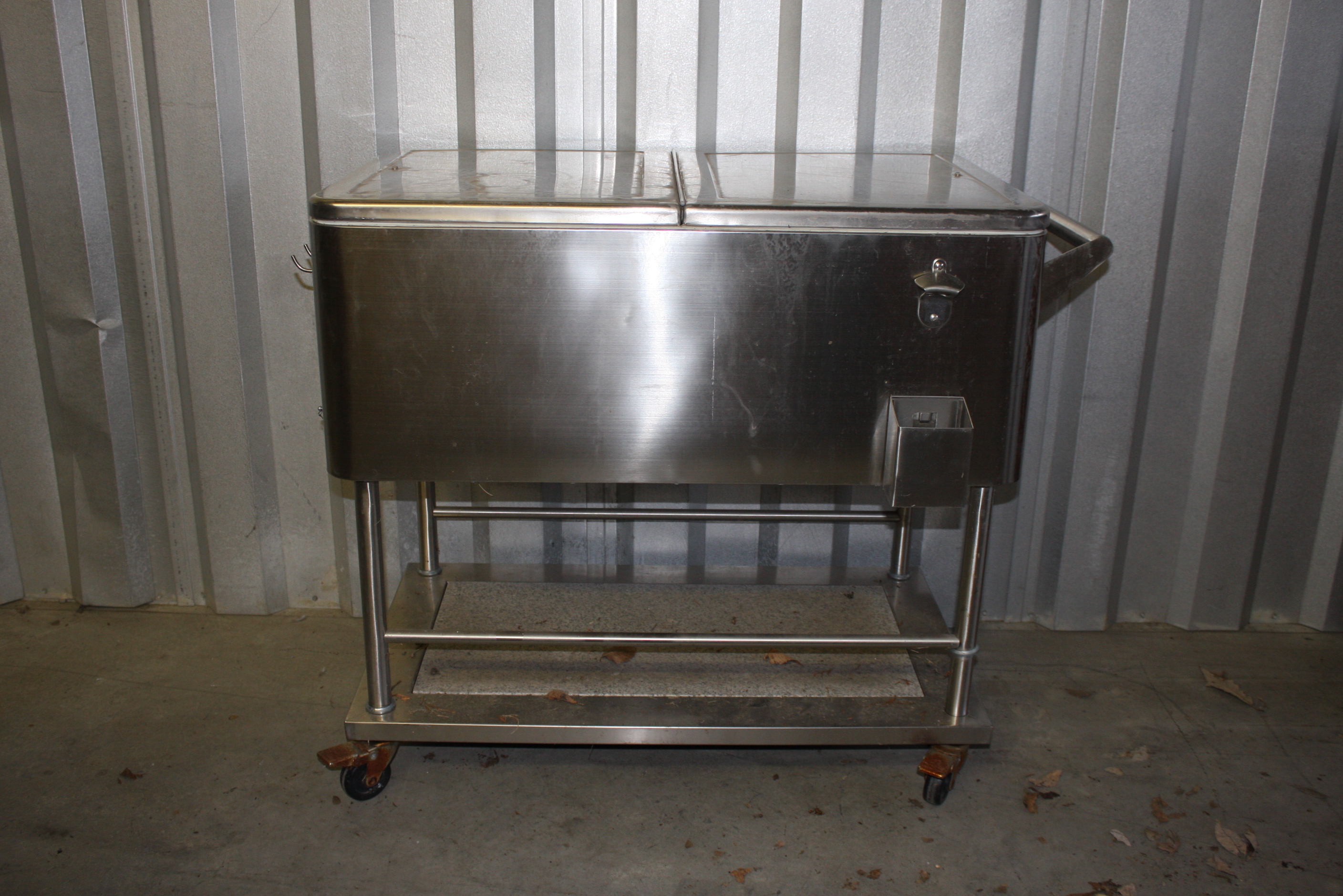 Metal Cooler Rolling Cart