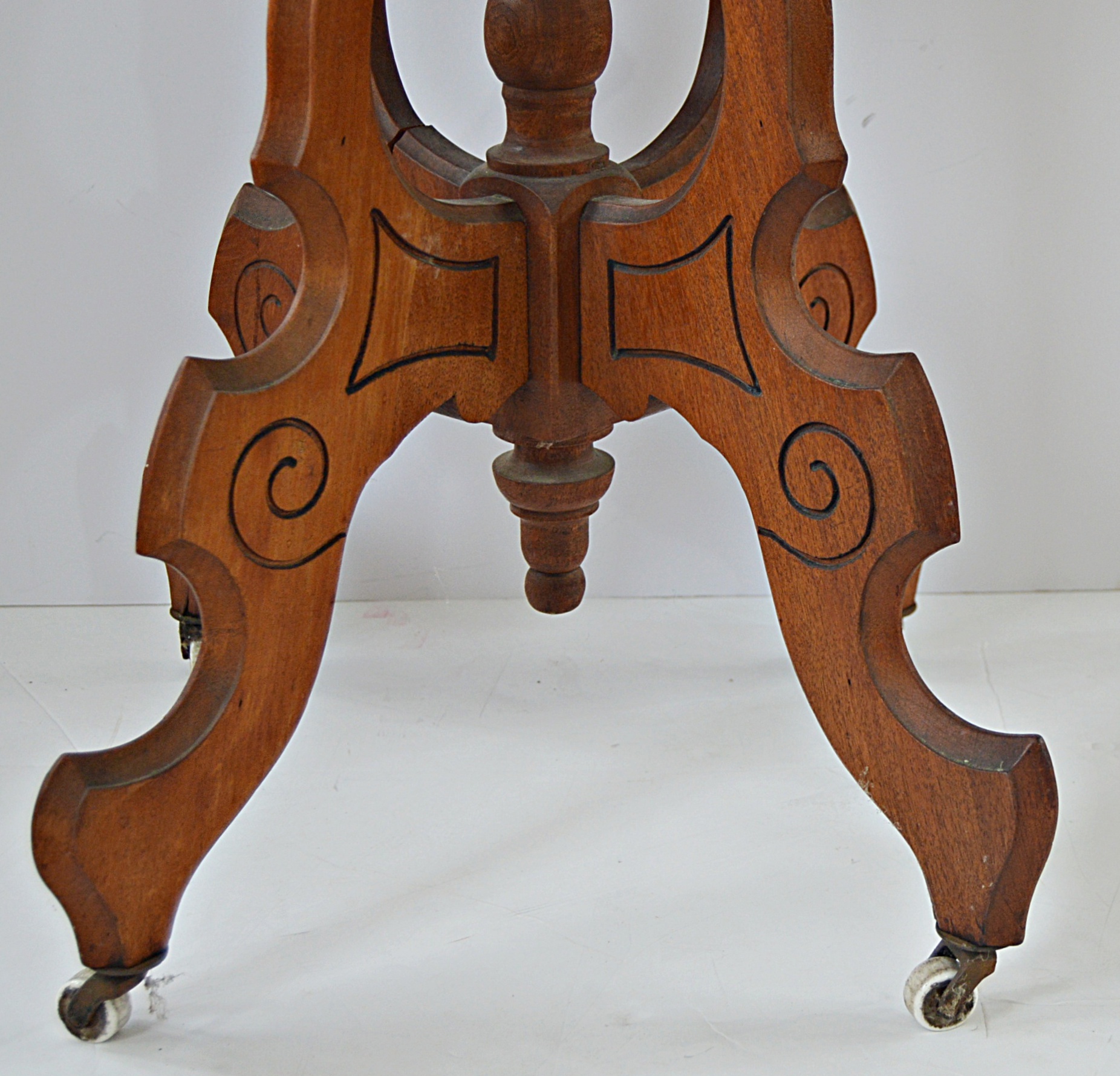 Victorian Eastlake Walnut Parlor Table with Marble Top