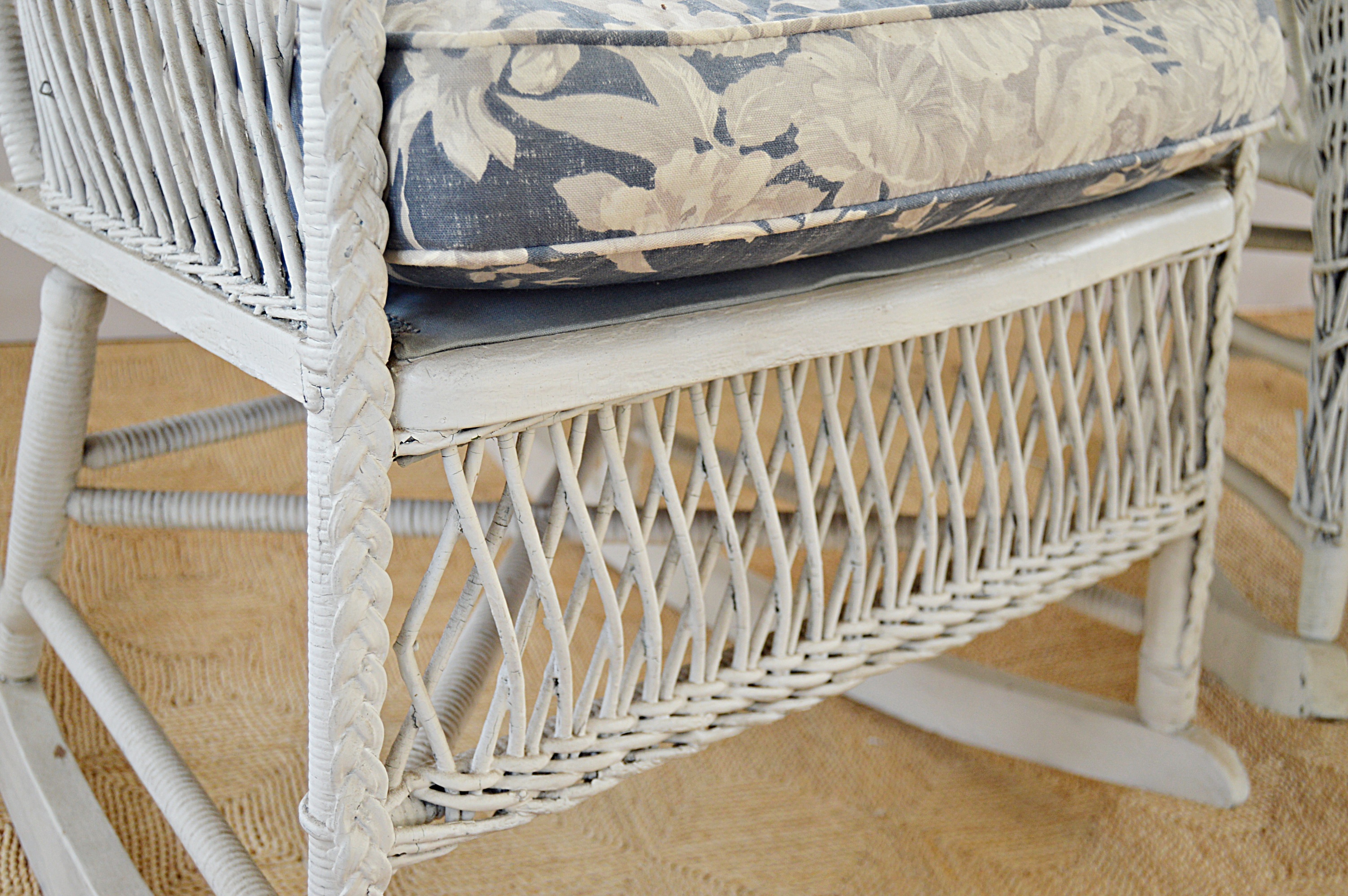 Antique and Vintage Wicker Rocking Chairs