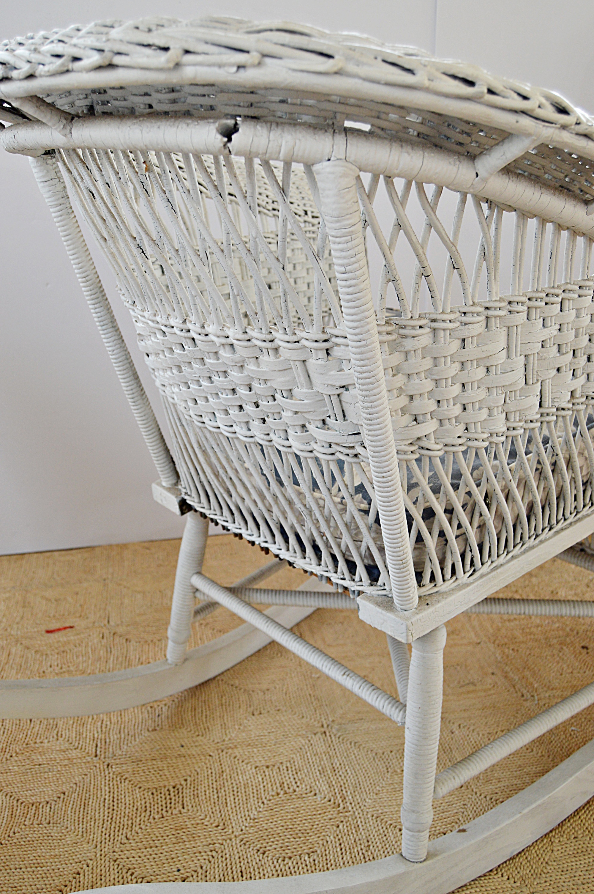 Antique and Vintage Wicker Rocking Chairs