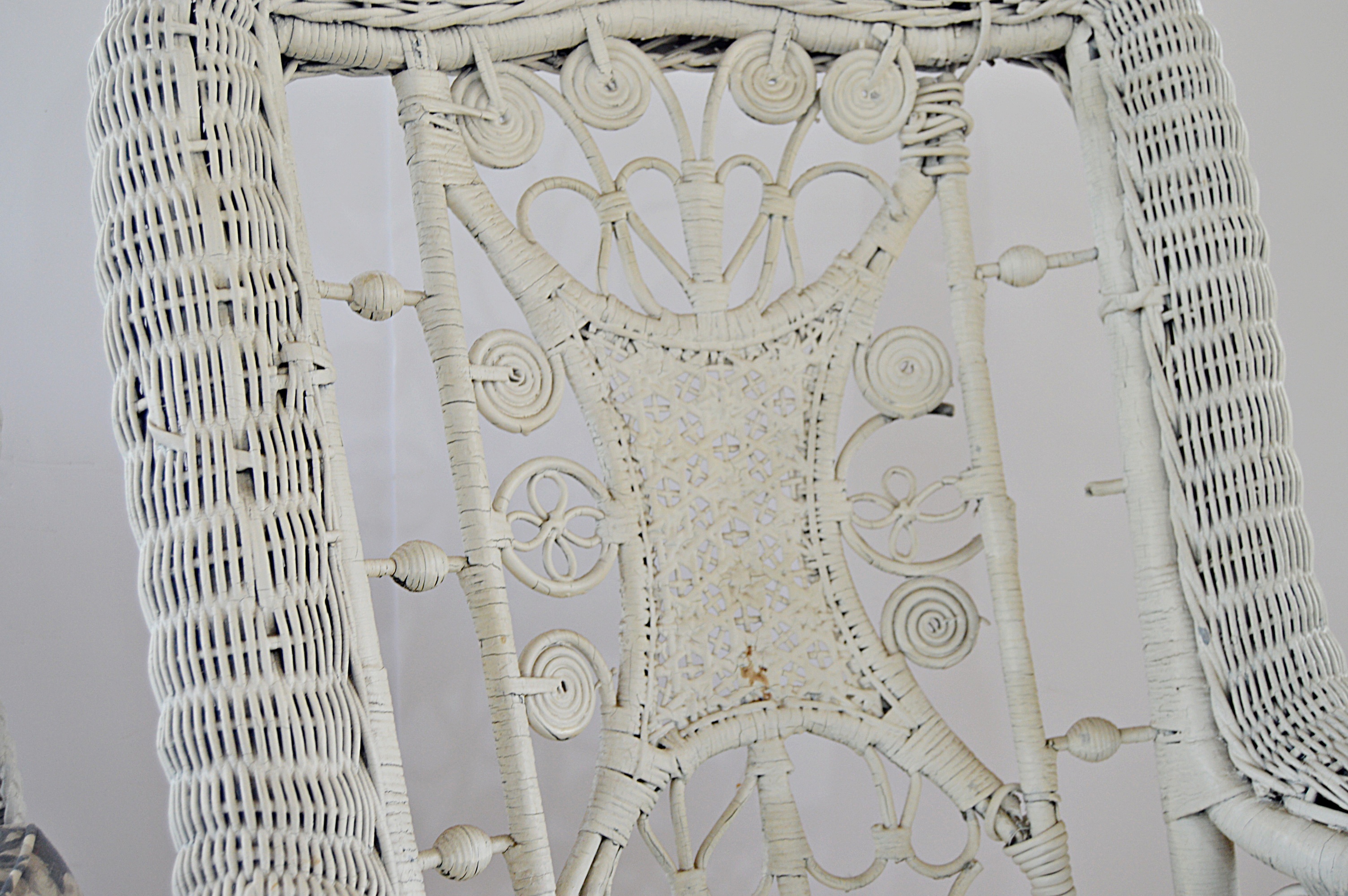 Antique and Vintage Wicker Rocking Chairs