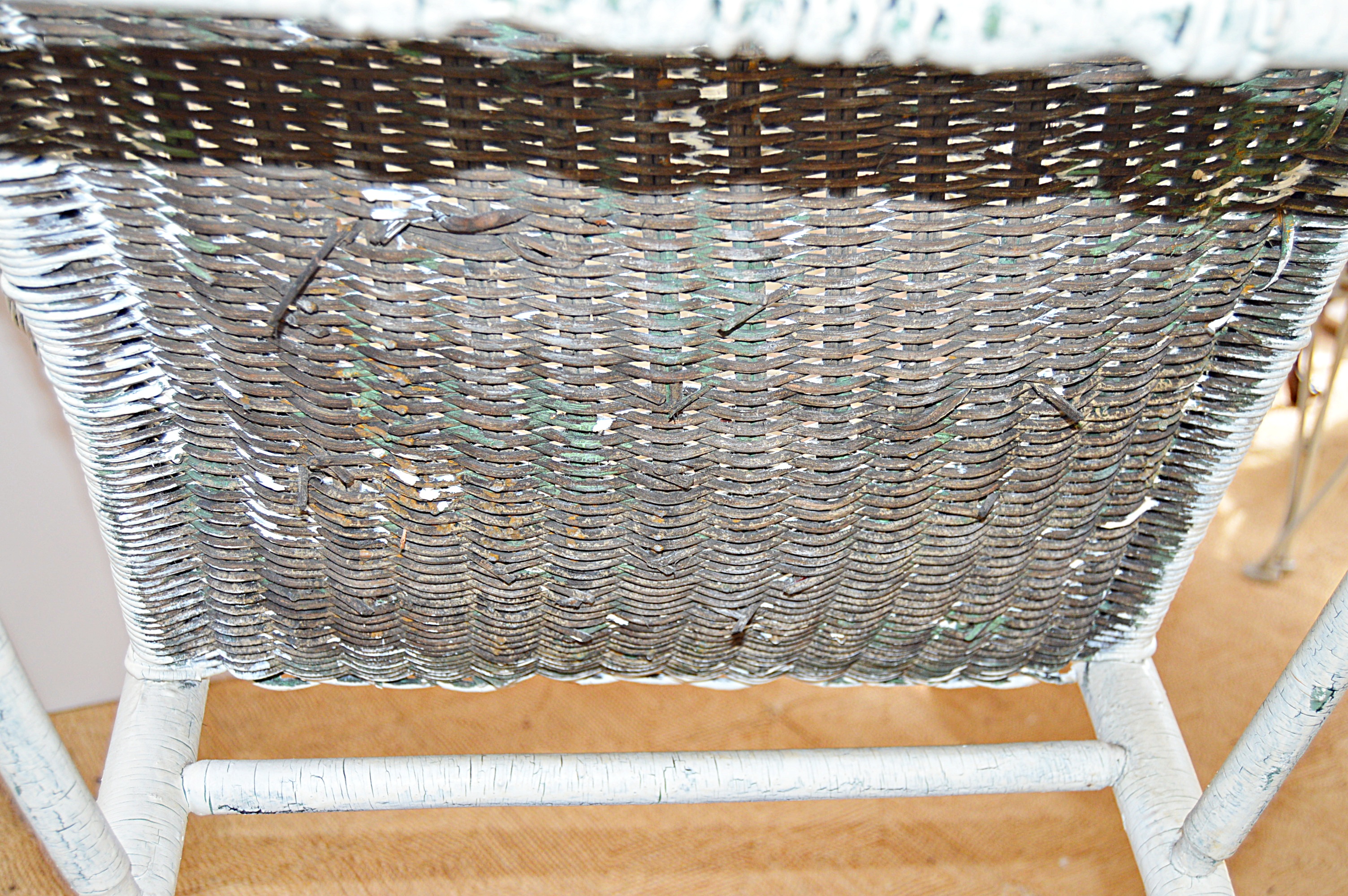 Antique and Vintage Wicker Rocking Chairs