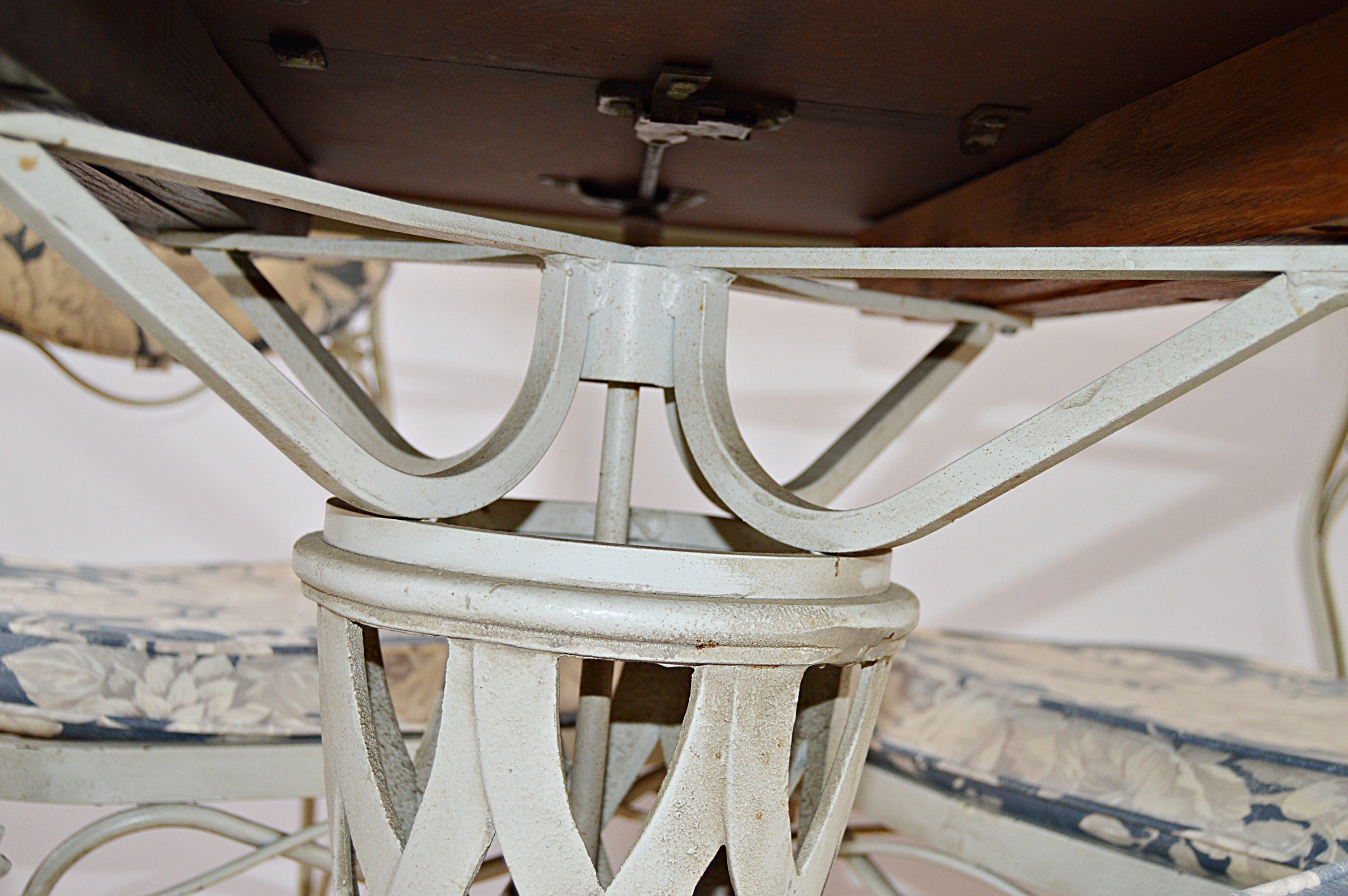 Vintage Painted Metal Dining Set