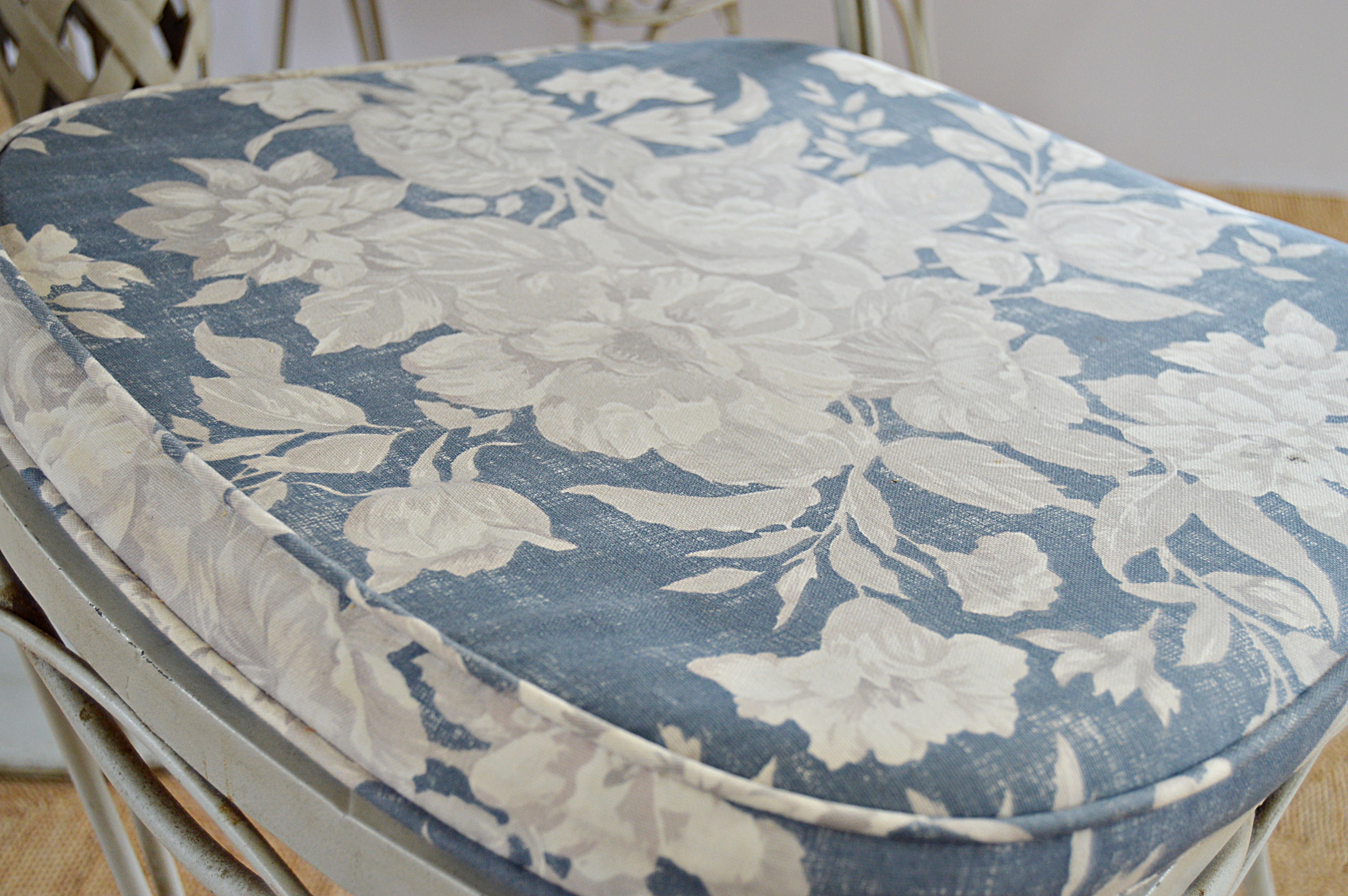 Vintage Painted Metal Dining Set