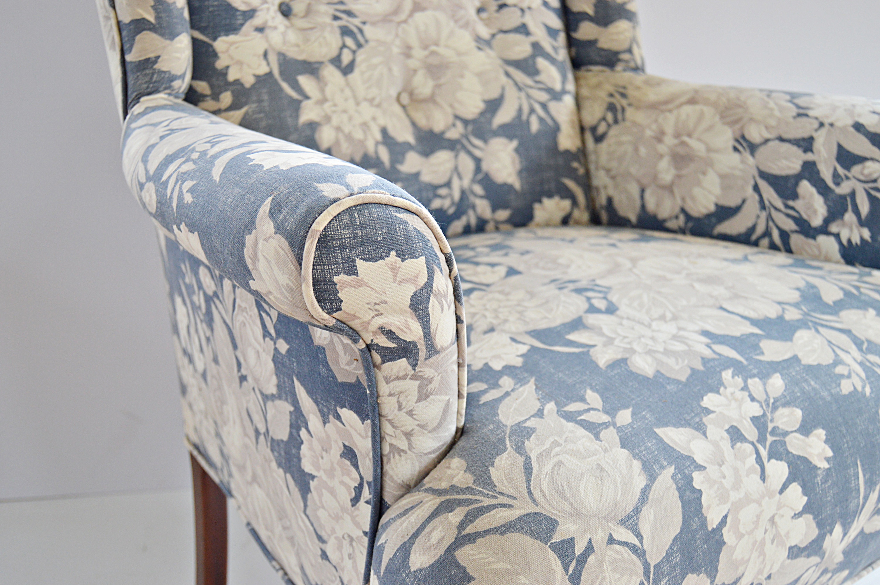 Vintage Queen Anne Style Wingback Chair