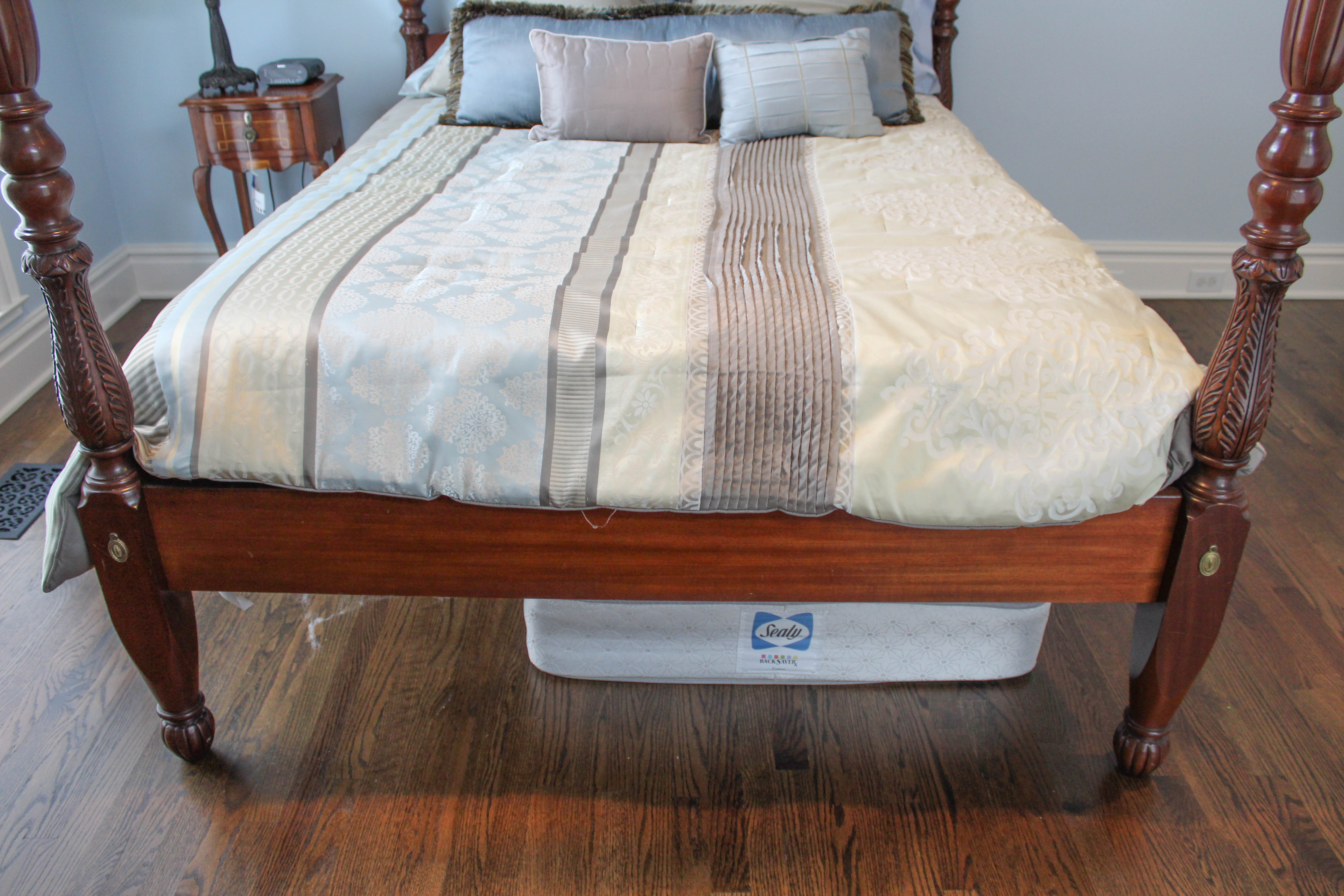 Walnut Queen Size Four Poster Bed with Canopy