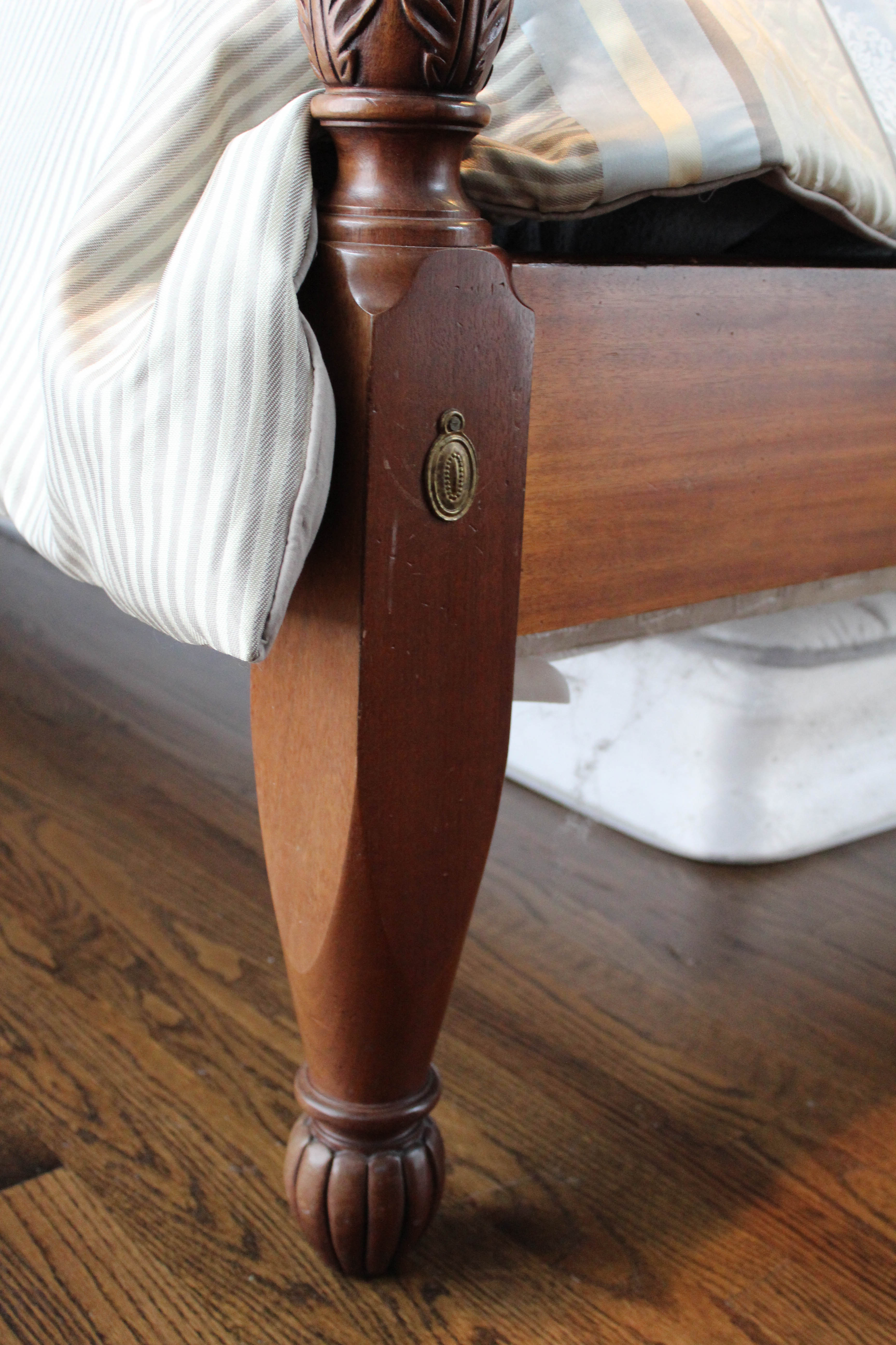 Walnut Queen Size Four Poster Bed with Canopy