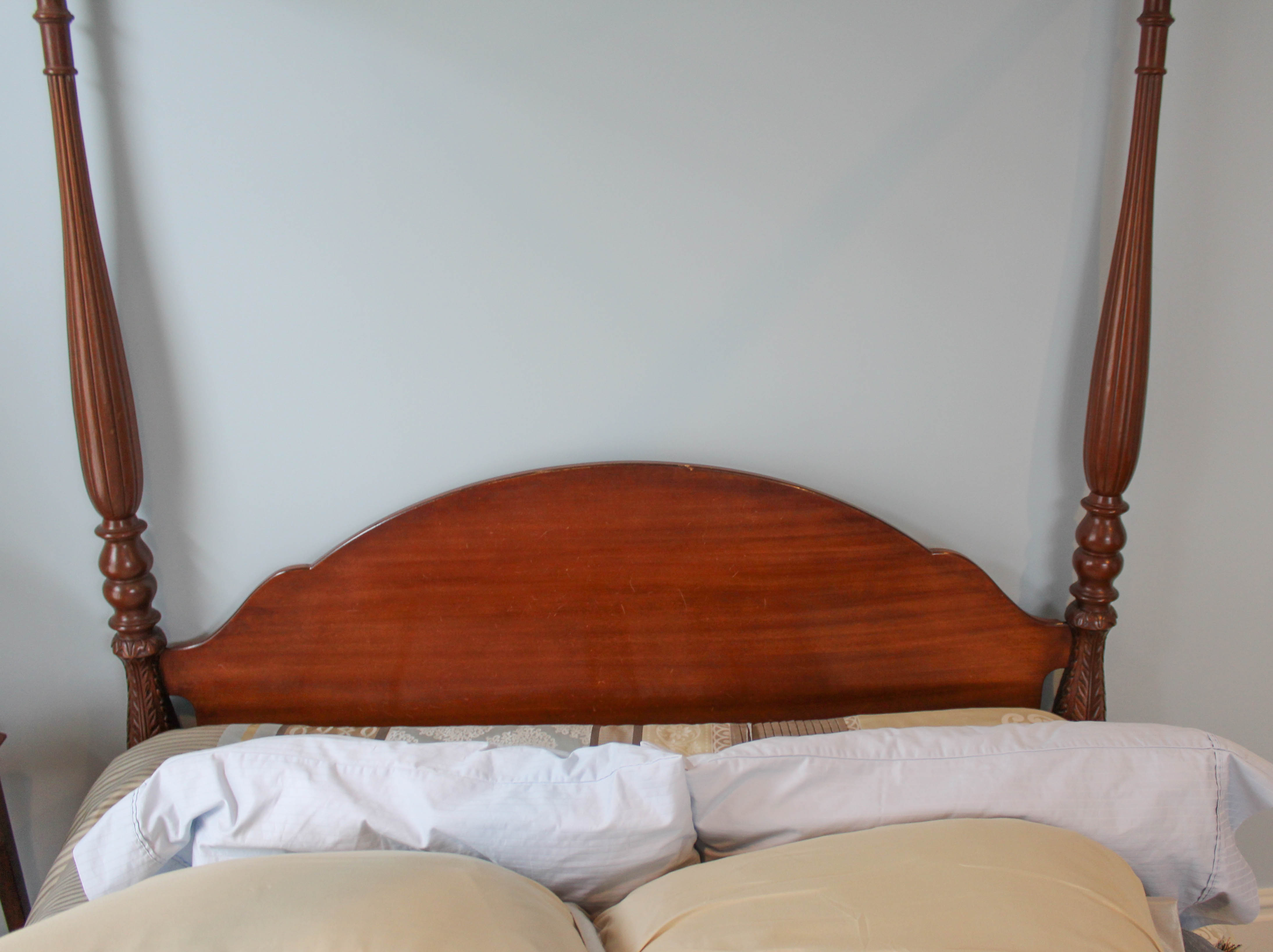 Walnut Queen Size Four Poster Bed with Canopy