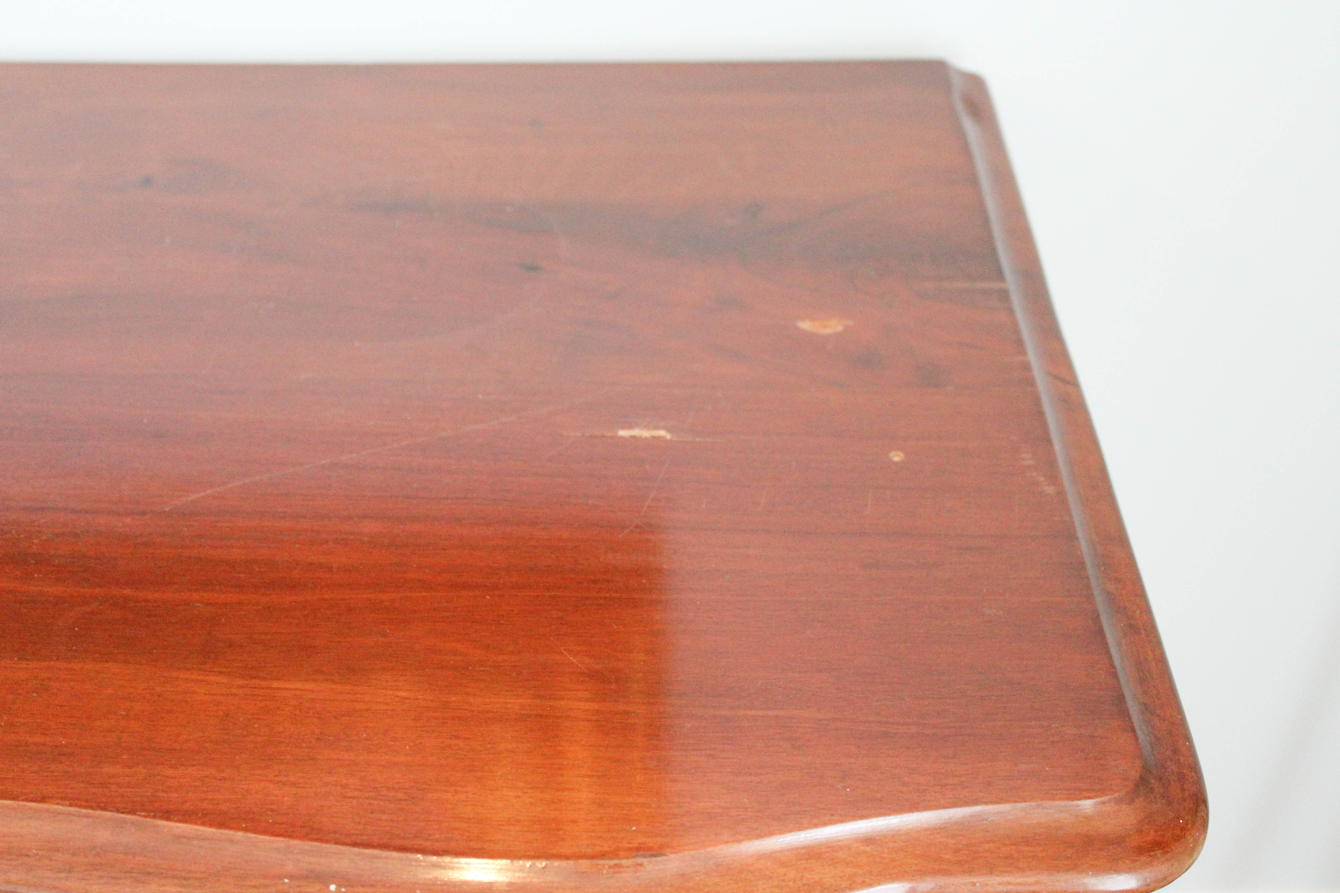 Antique Cherry Chest of Drawers with Lightwood Inlay Borders