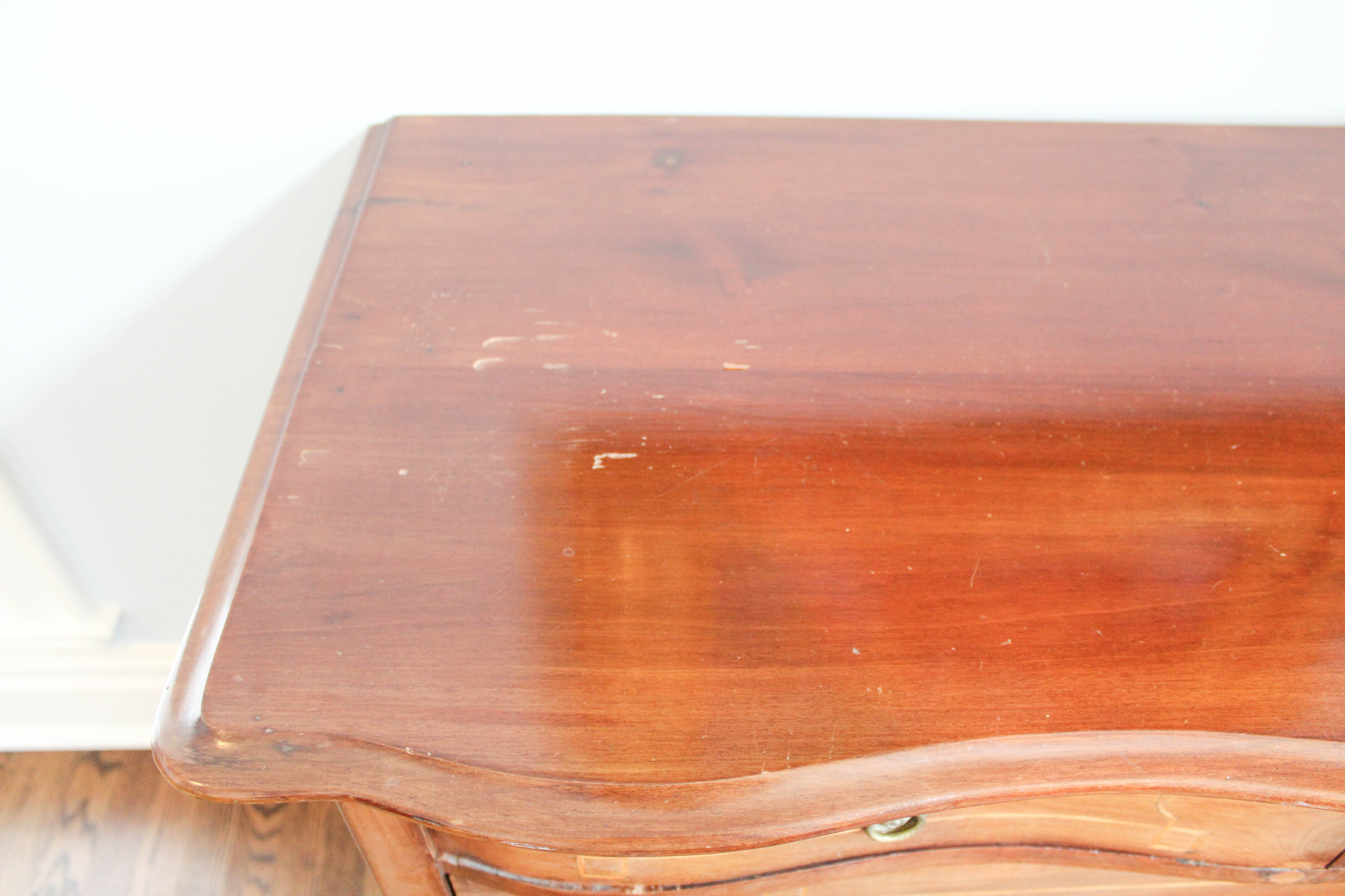 Antique Cherry Chest of Drawers with Lightwood Inlay Borders