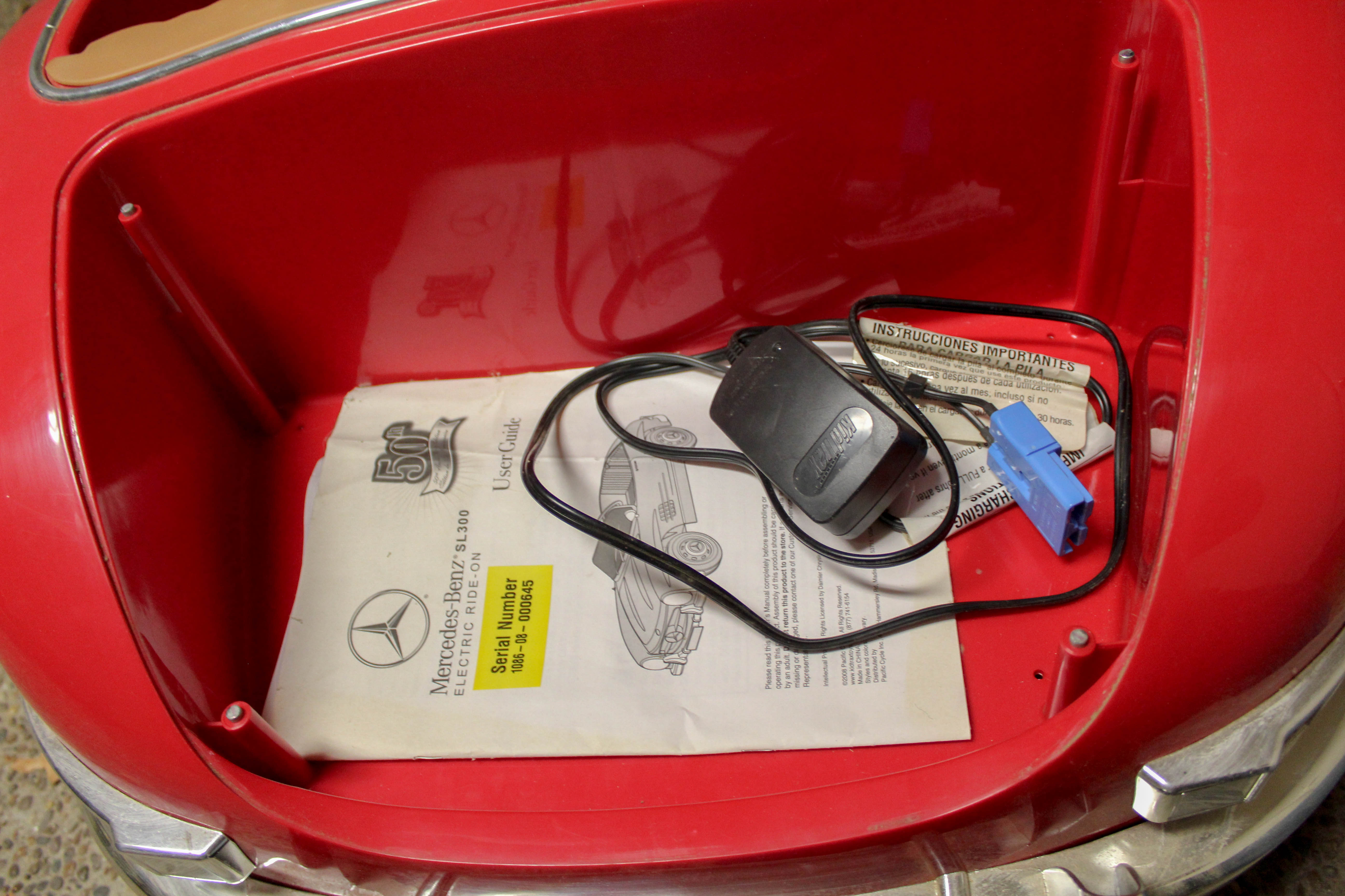 Kid Trax Mercedes-Benz SL300 Electric Ride-On Children's Car