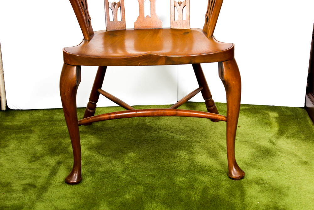 English Style Windsor Chair