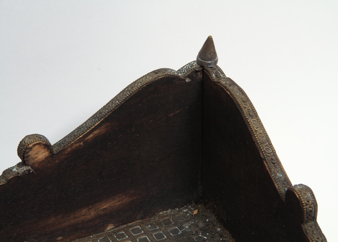 Vintage Italian Style Cherub Torchiere Table Lamp