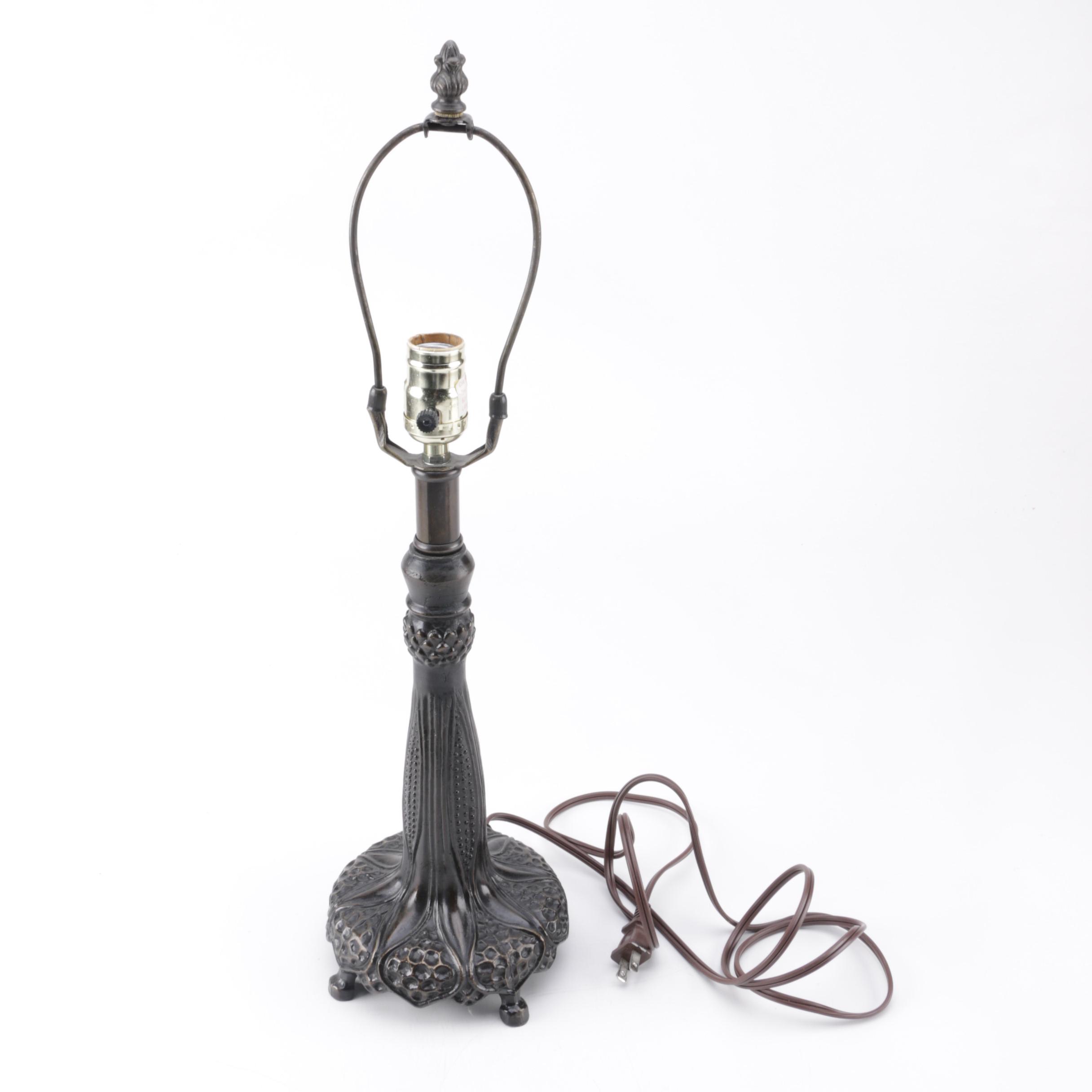 Tiffany Style Stained Glass Parlor Lamp