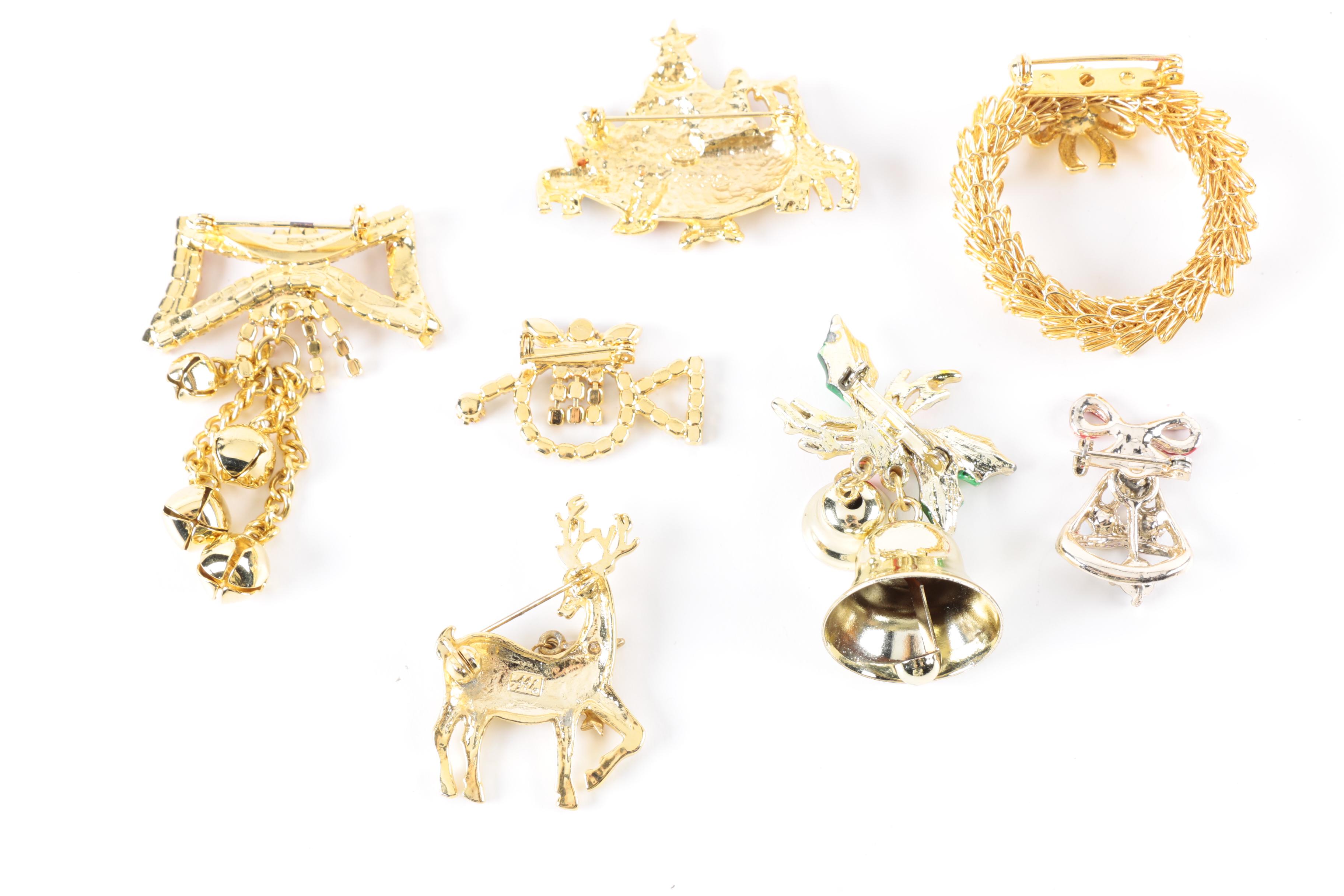 Vintage Christmas-Themed Costume Jewelry Featuring Eisenberg Ice