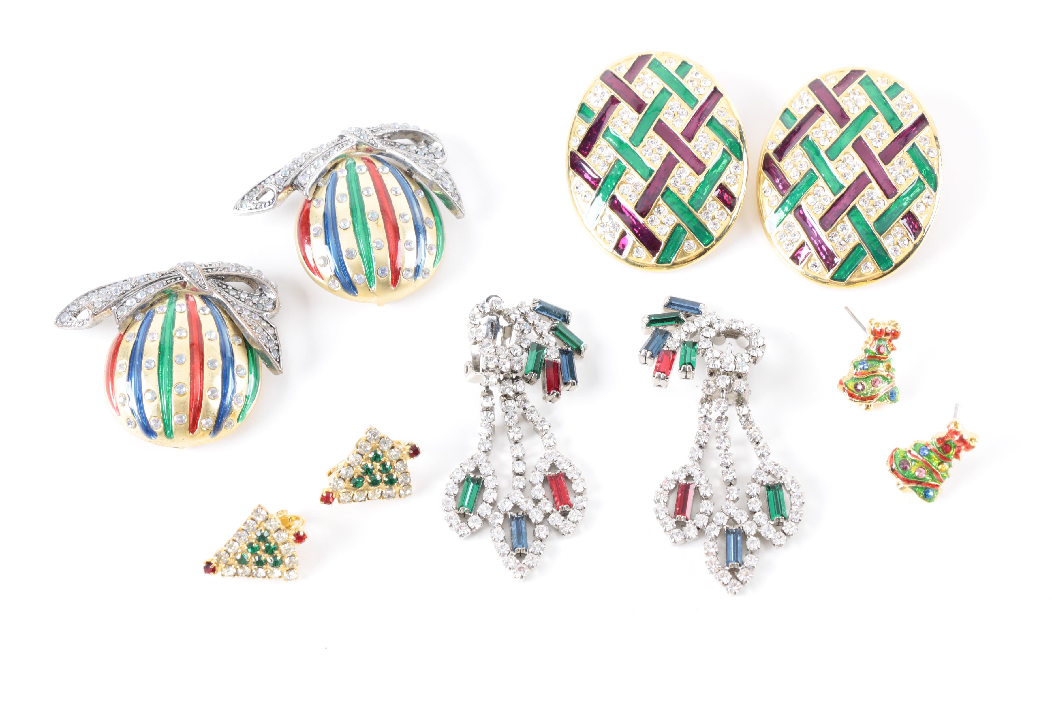 Vintage Christmas-Themed Costume Jewelry Featuring Eisenberg Ice