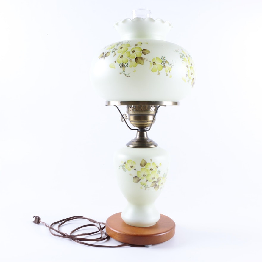 Parlor Style White Glass Table Lamp