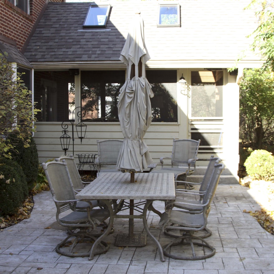 Outdoor Metal Table and Chairs with Umbrella