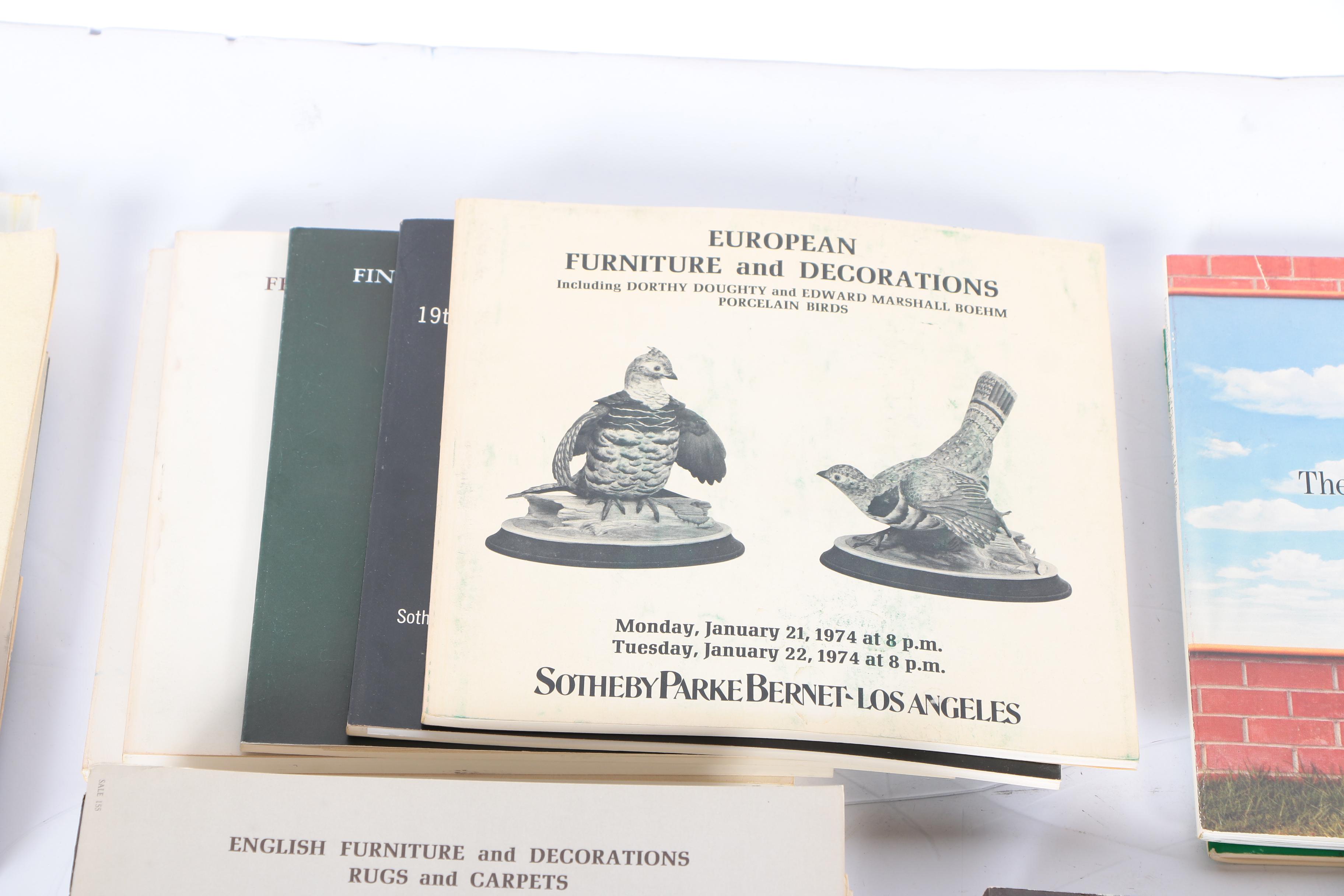 Art Books and Art Gallery Programs.