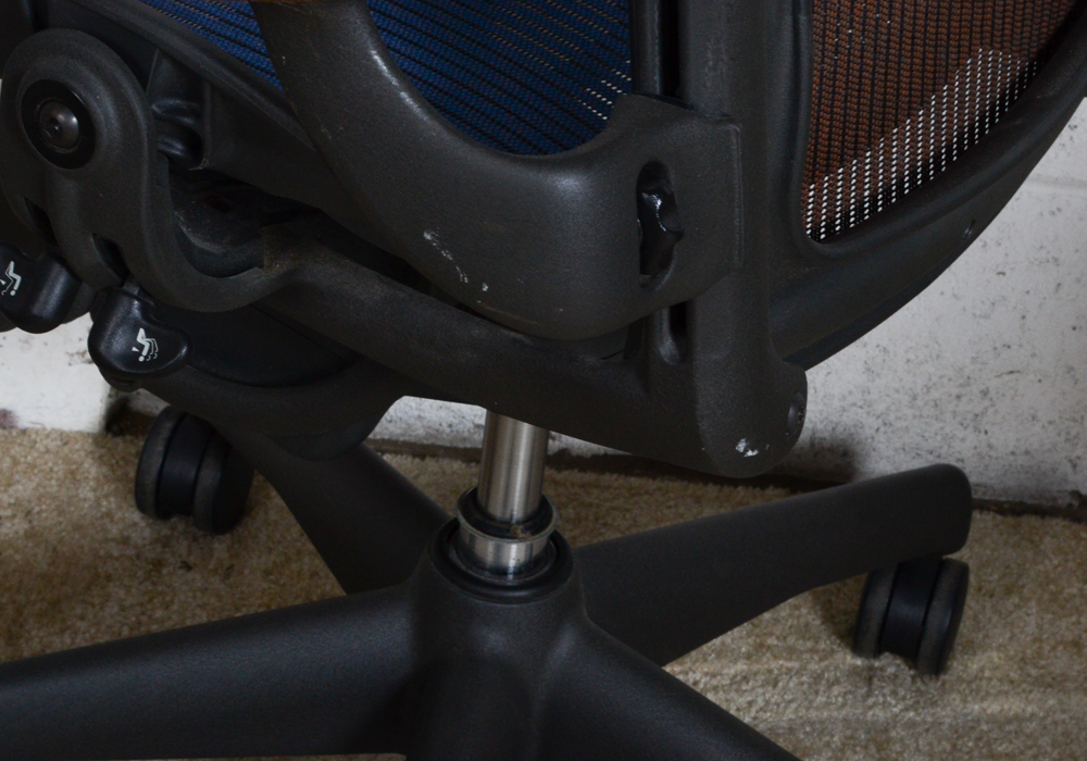 Herman Miller "Aeron" Mesh Office Chair